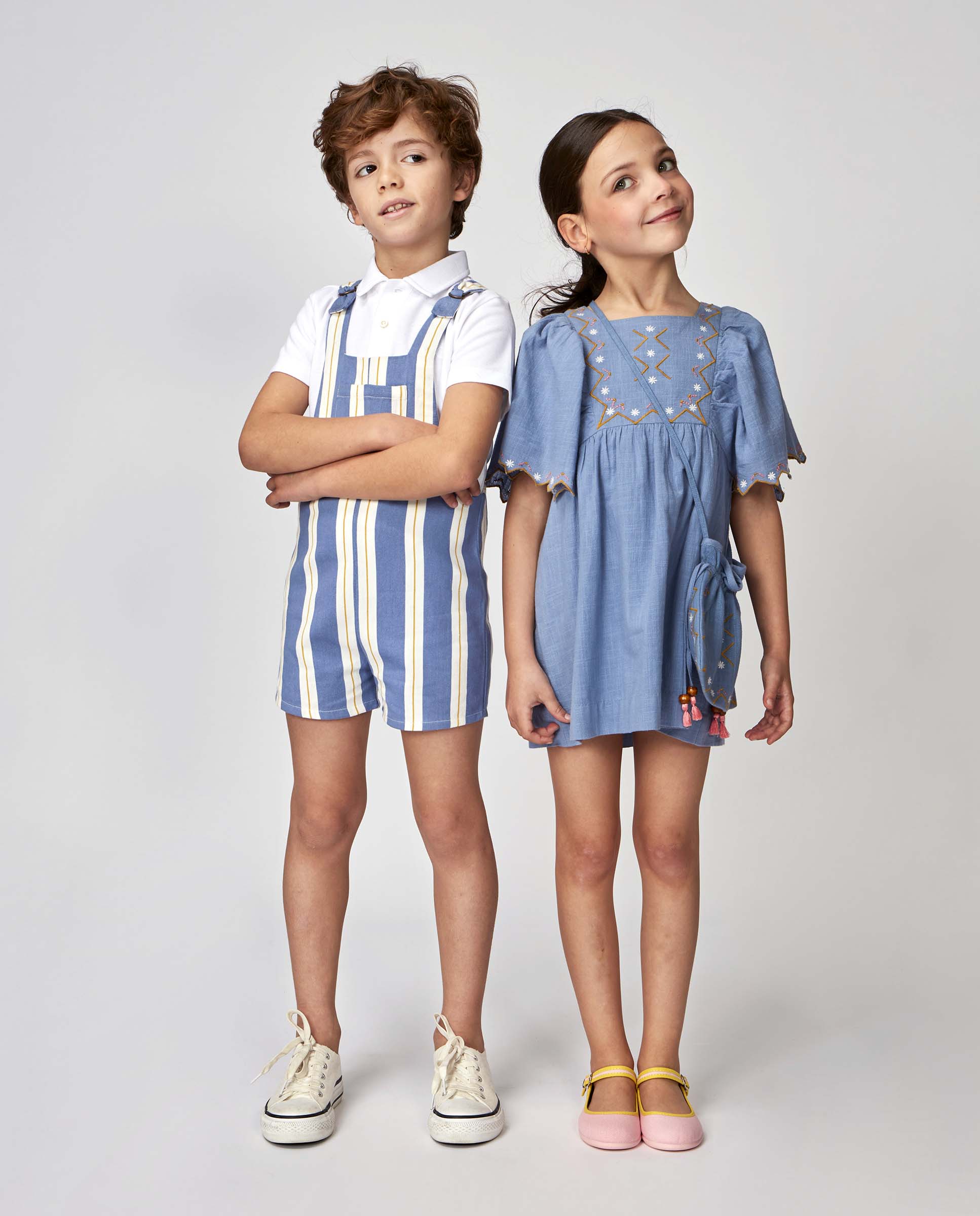 Jardineiras Infantil Às Riscas Azul-claro-7