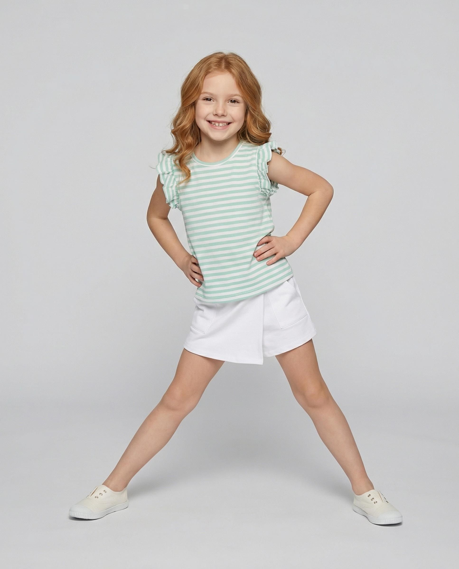 T-shirt Infantil Às Riscas Gocco Verde-5