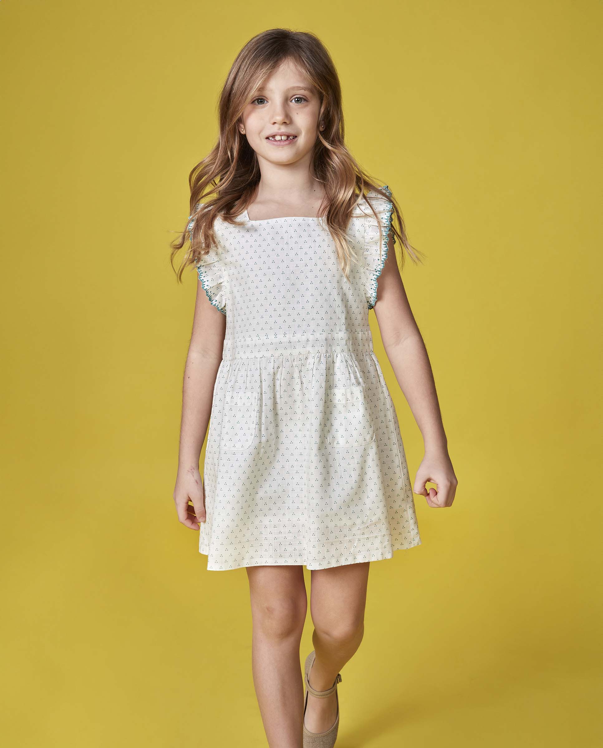 Vestido Infantil com Bolinhas Pequenas com Bordado Branco-marfim-5