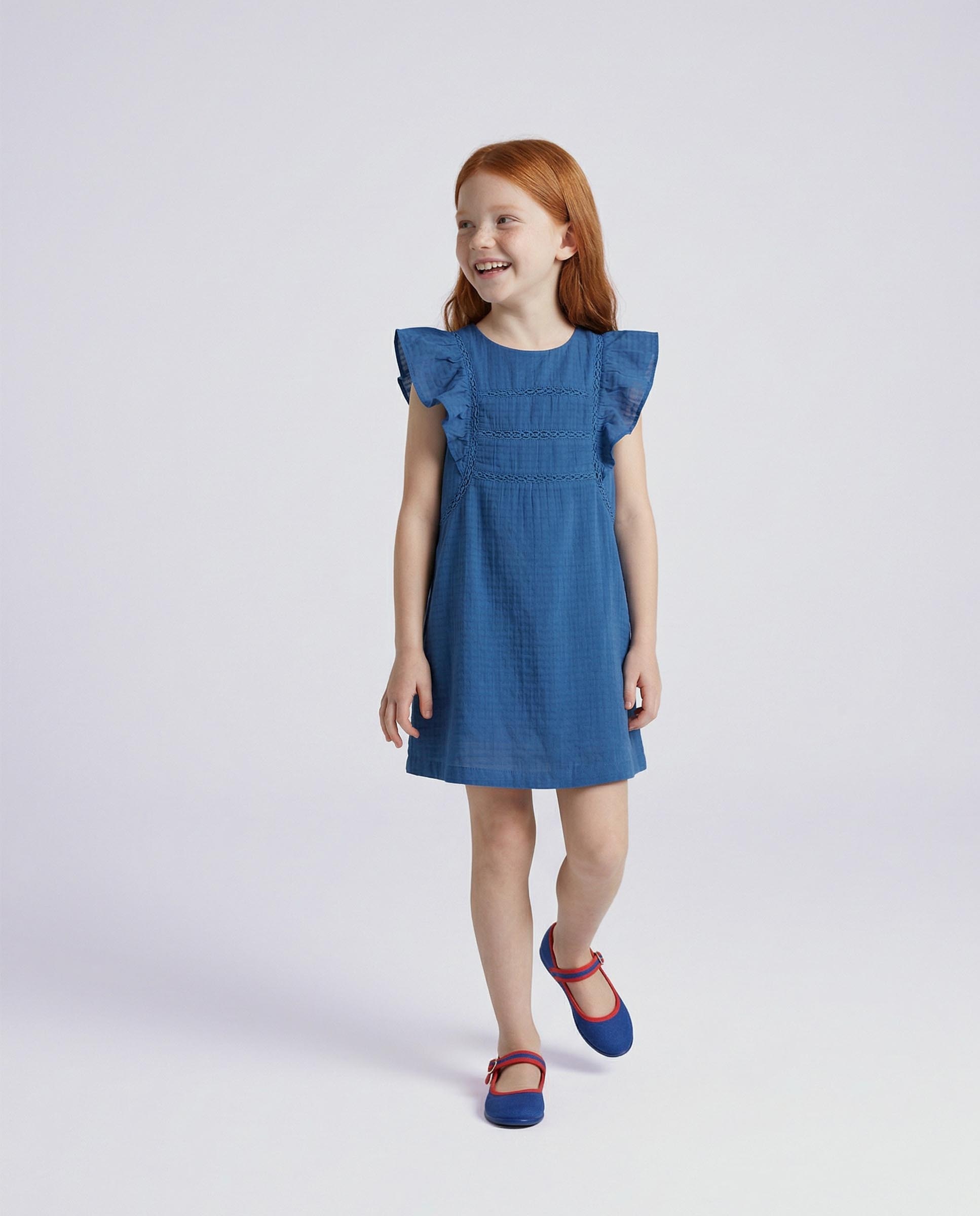 Vestido Infantil com Tiras Bordadas Gocco Azul-5