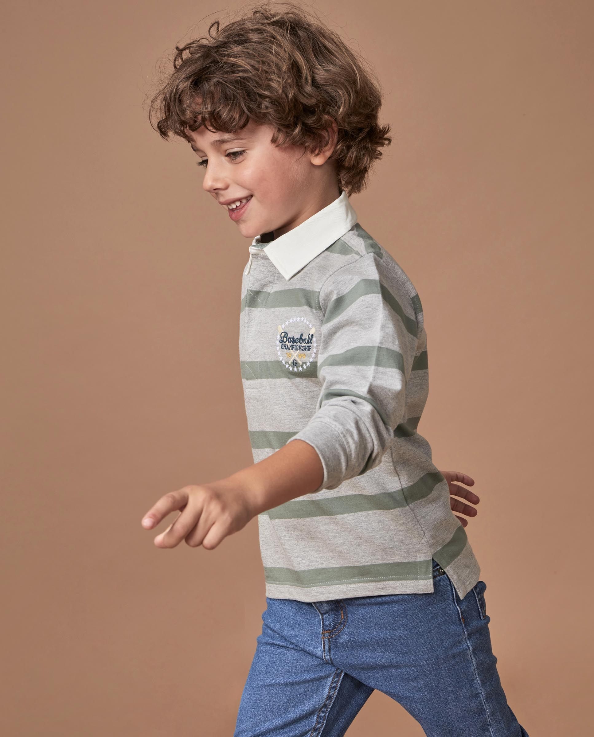 Polo Infantil Às Riscas com Bordado Cinzento-2