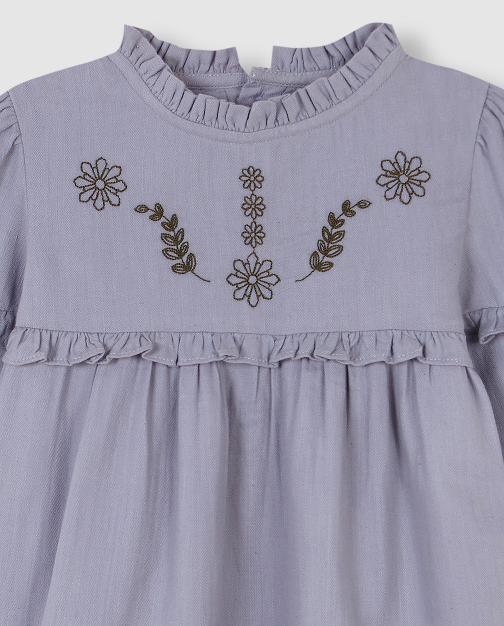 Vestido Infantil com Bordados e Folhos Azul-3