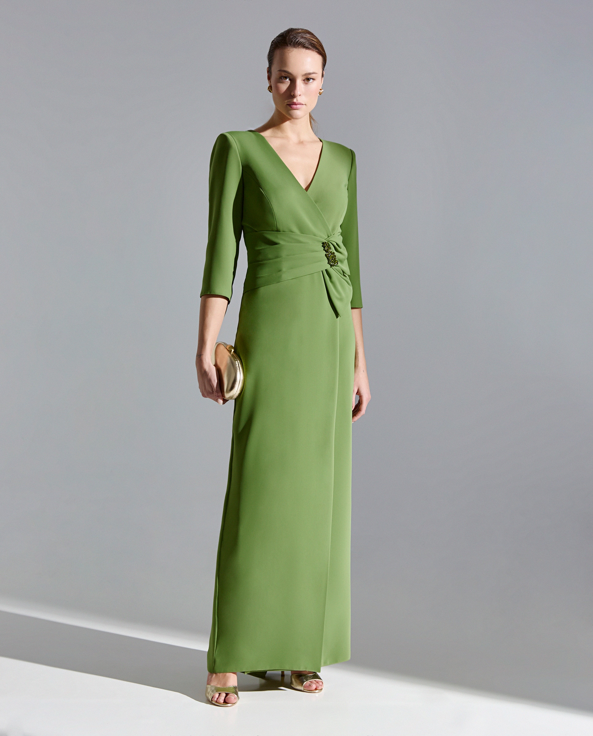 Imagem 0 de Vestido Comprido Envolvente com Saia a Direito e Manga 3/4 e Decote em V