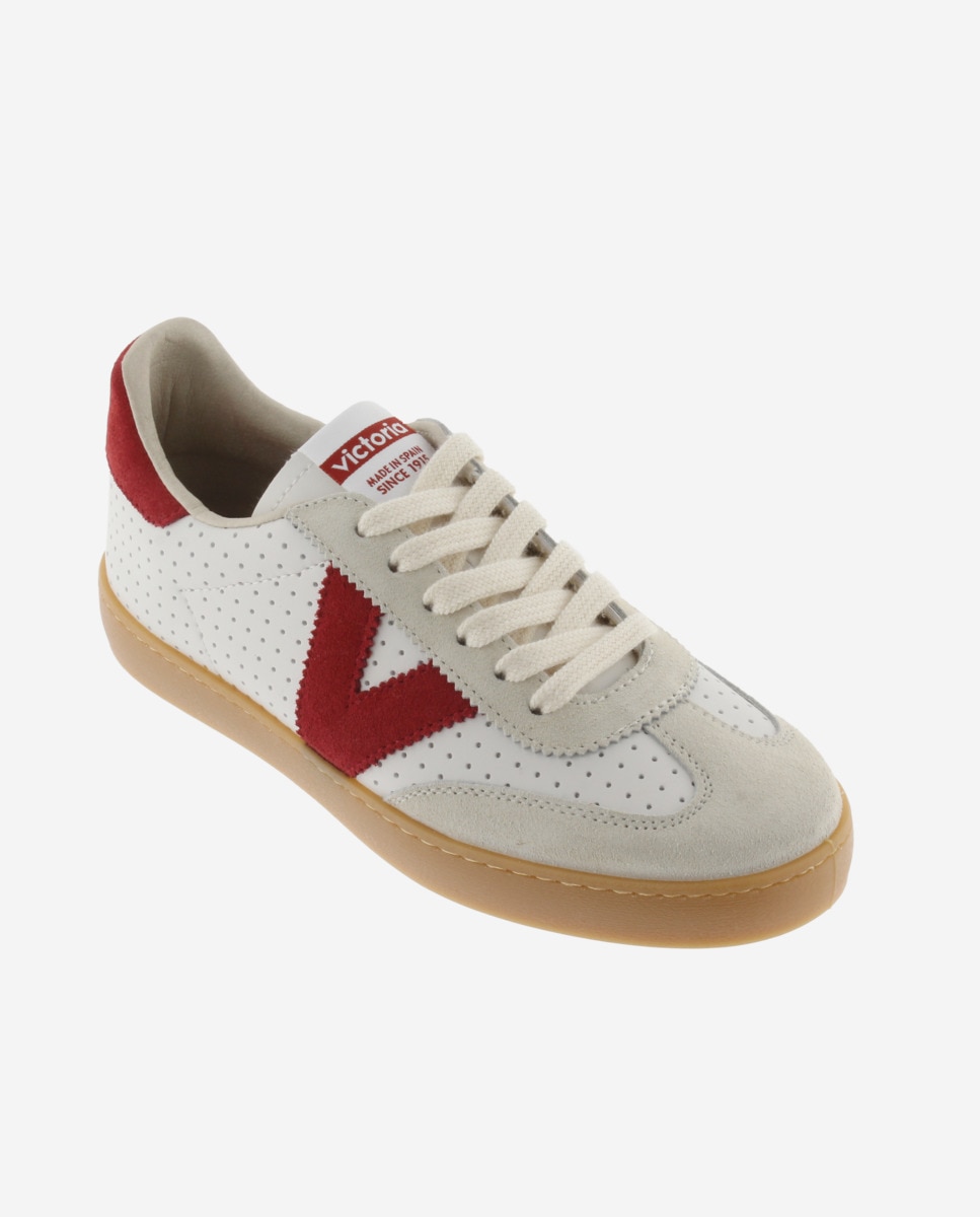 Desportivas Perfuradas com Peças Coloridas de Camurça e Sola Caramelo Branco / Vermelho-2