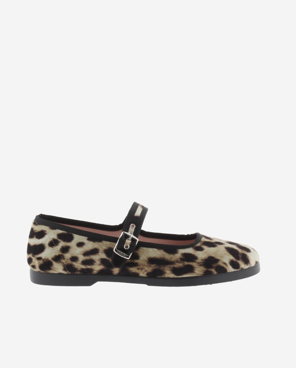 Sabrinas de Veludo Animal Print com Debrum e Fecho de Fivela Victoria Camel-1