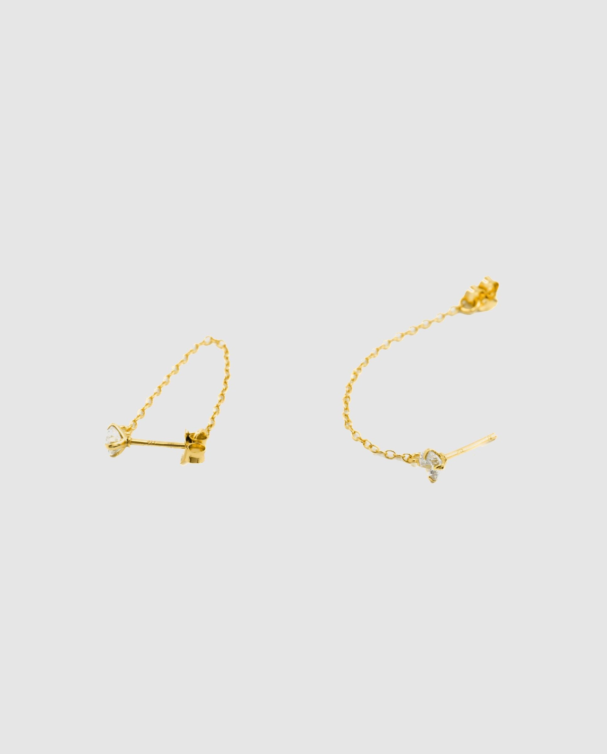 Brincos Essential de Prata de Lei 925 Acabados em Ouro Amarelo de 18 Quilates com Zirconita Brilhante Branco-6