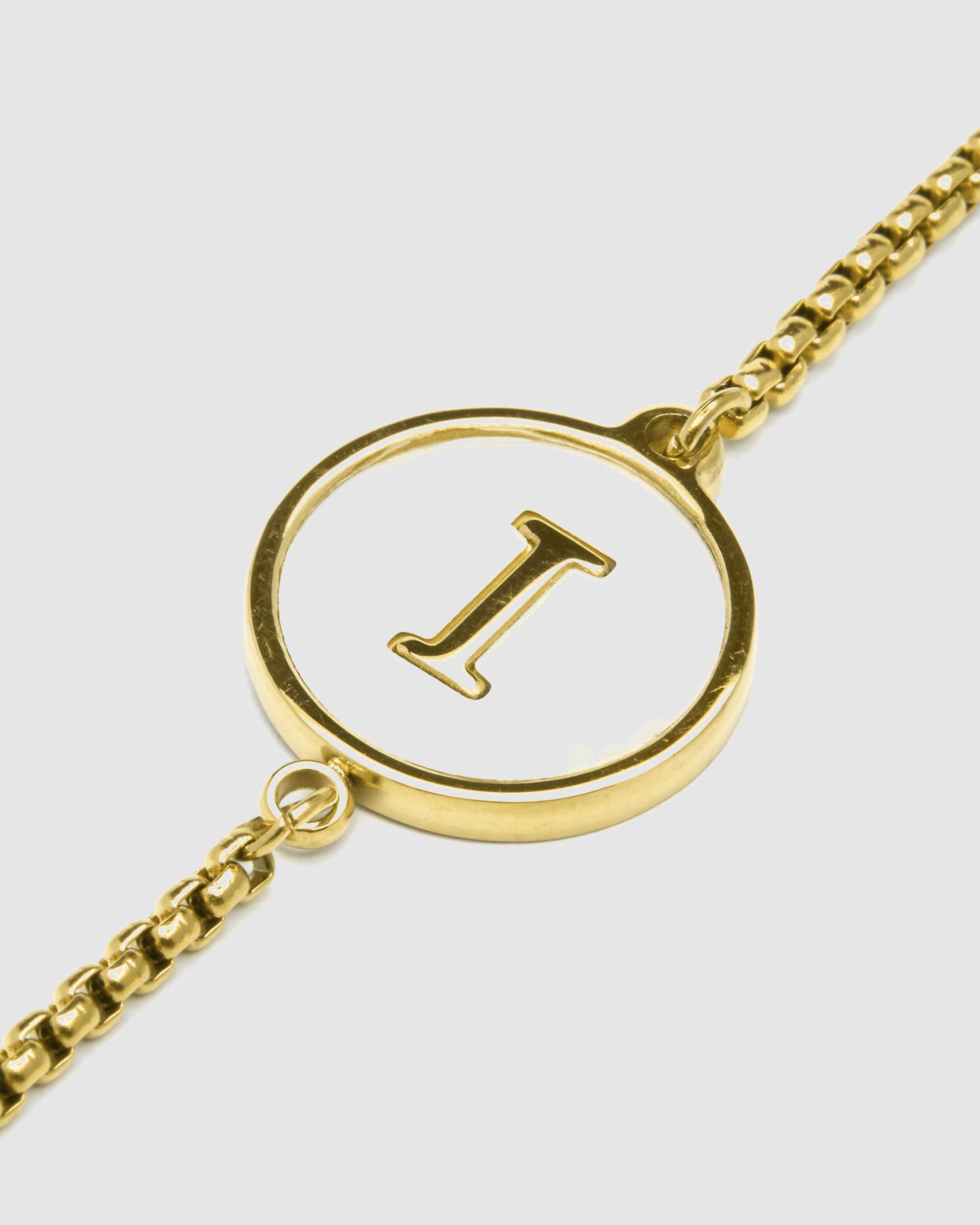 Pulseira com Charms Letras Acabada em Ouro de 18 Quilates com Madrepérola Branca Ouro-5