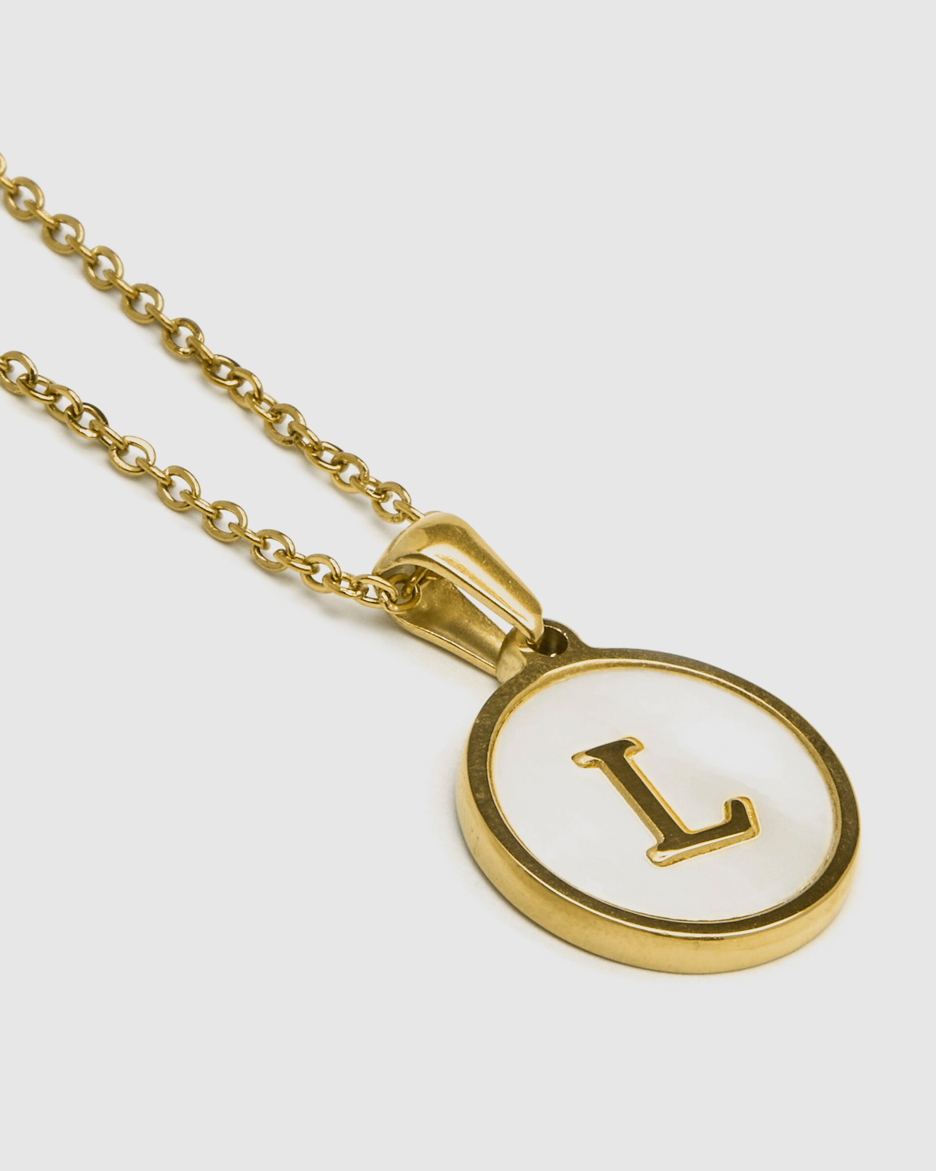 Colar de Aço Alphabet Acabado em Ouro de 18 Quilates com Madrepérola Branca Ouro-4