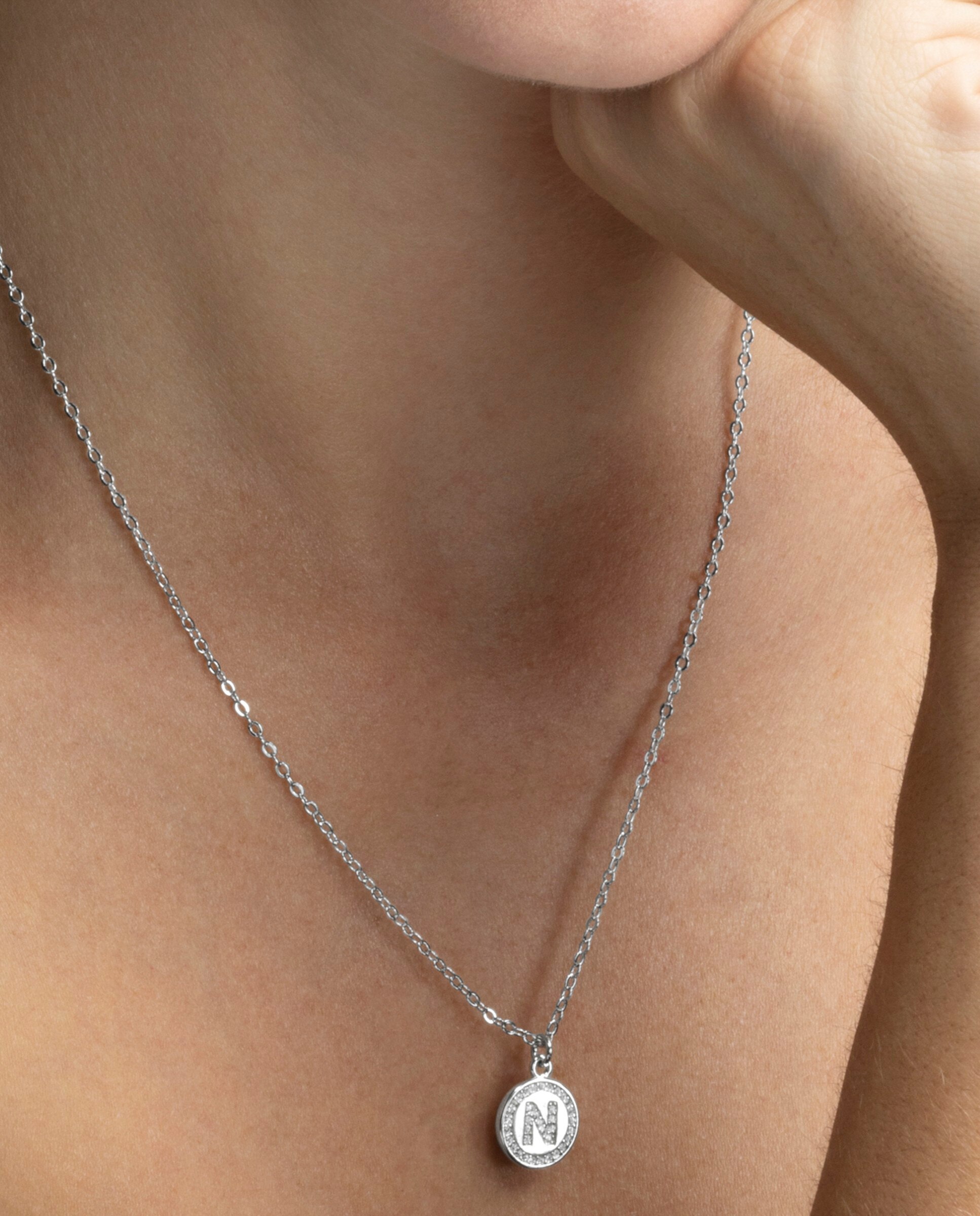 Colar Letras com Acabamento em Ródio e Zirconita Brilhante Branco-3