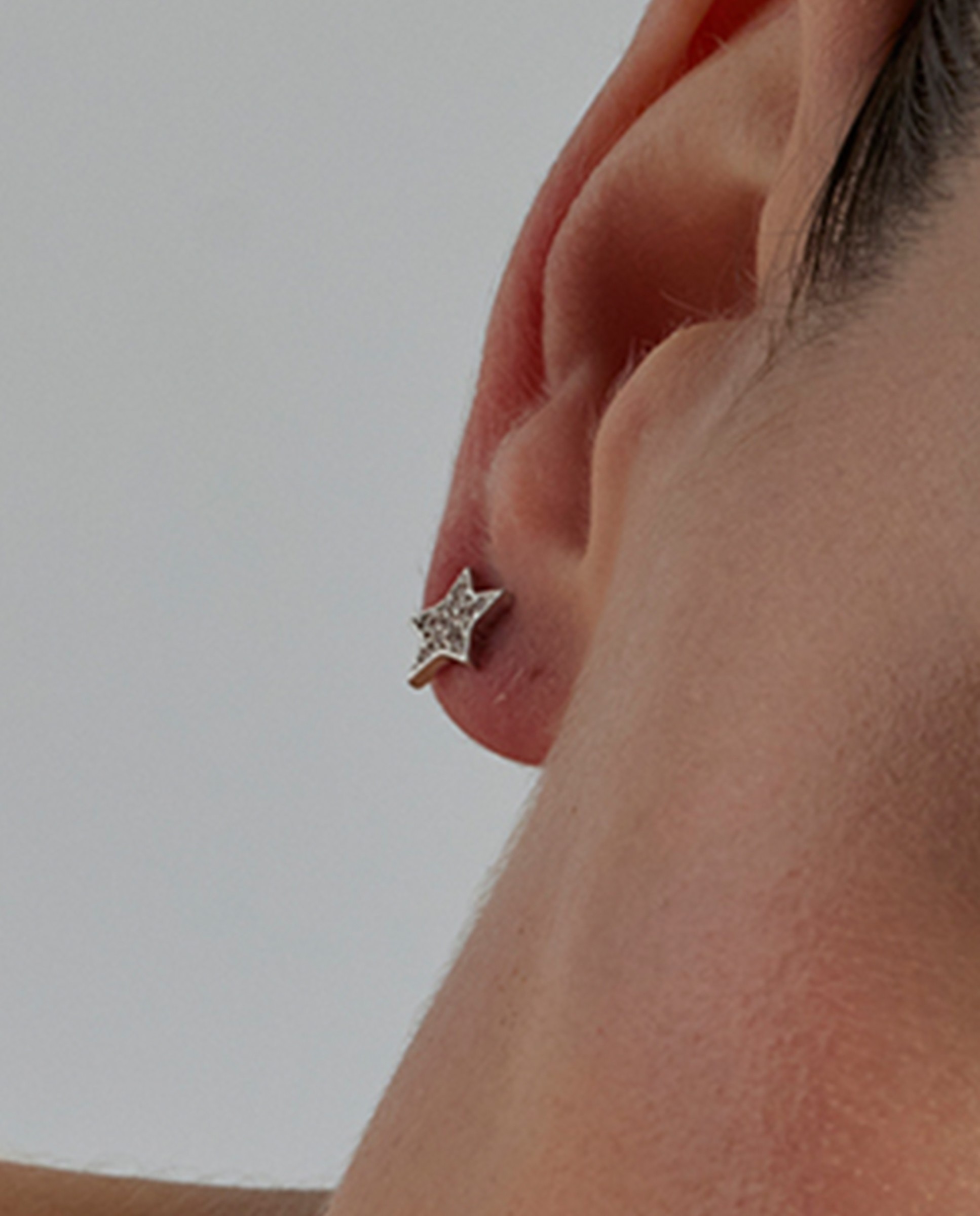 Brincos Basic Acabados em Ródio com Zirconita Brilhante Branco-4