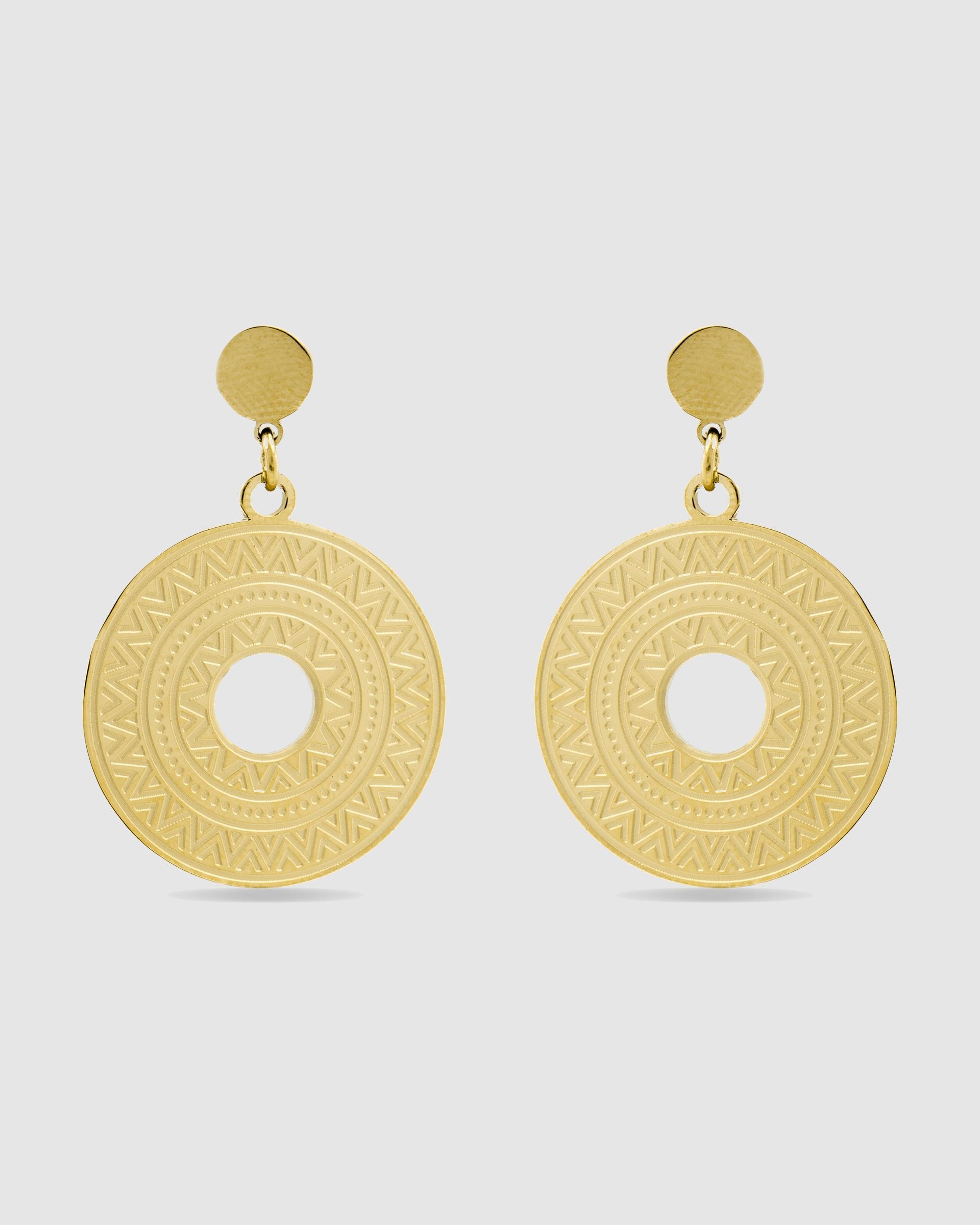 Brincos África Moda de Aço com Acabamentos em Ouro Amarelo de 18 Quilates Ouro-1