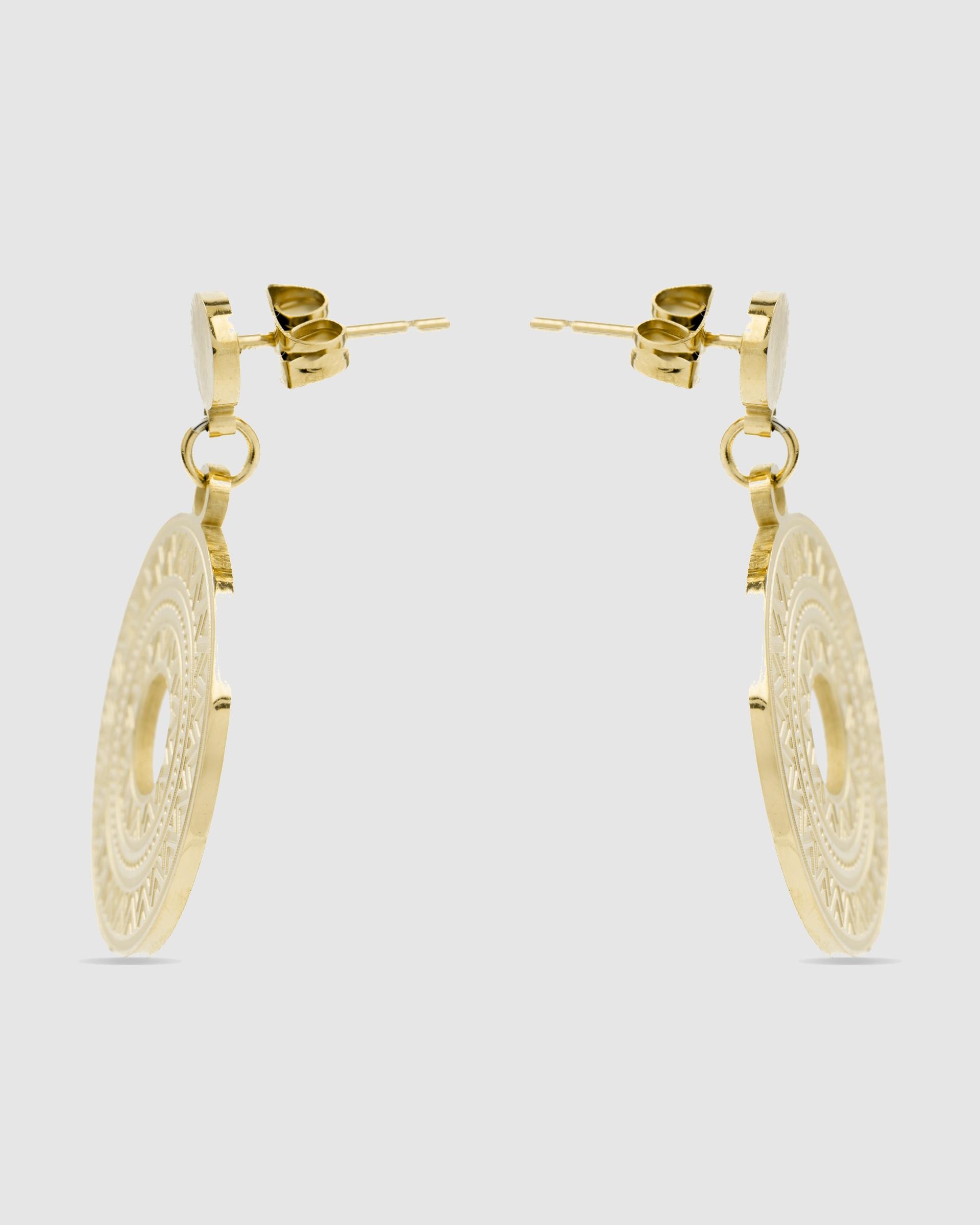 Brincos África Moda de Aço com Acabamentos em Ouro Amarelo de 18 Quilates Ouro-3