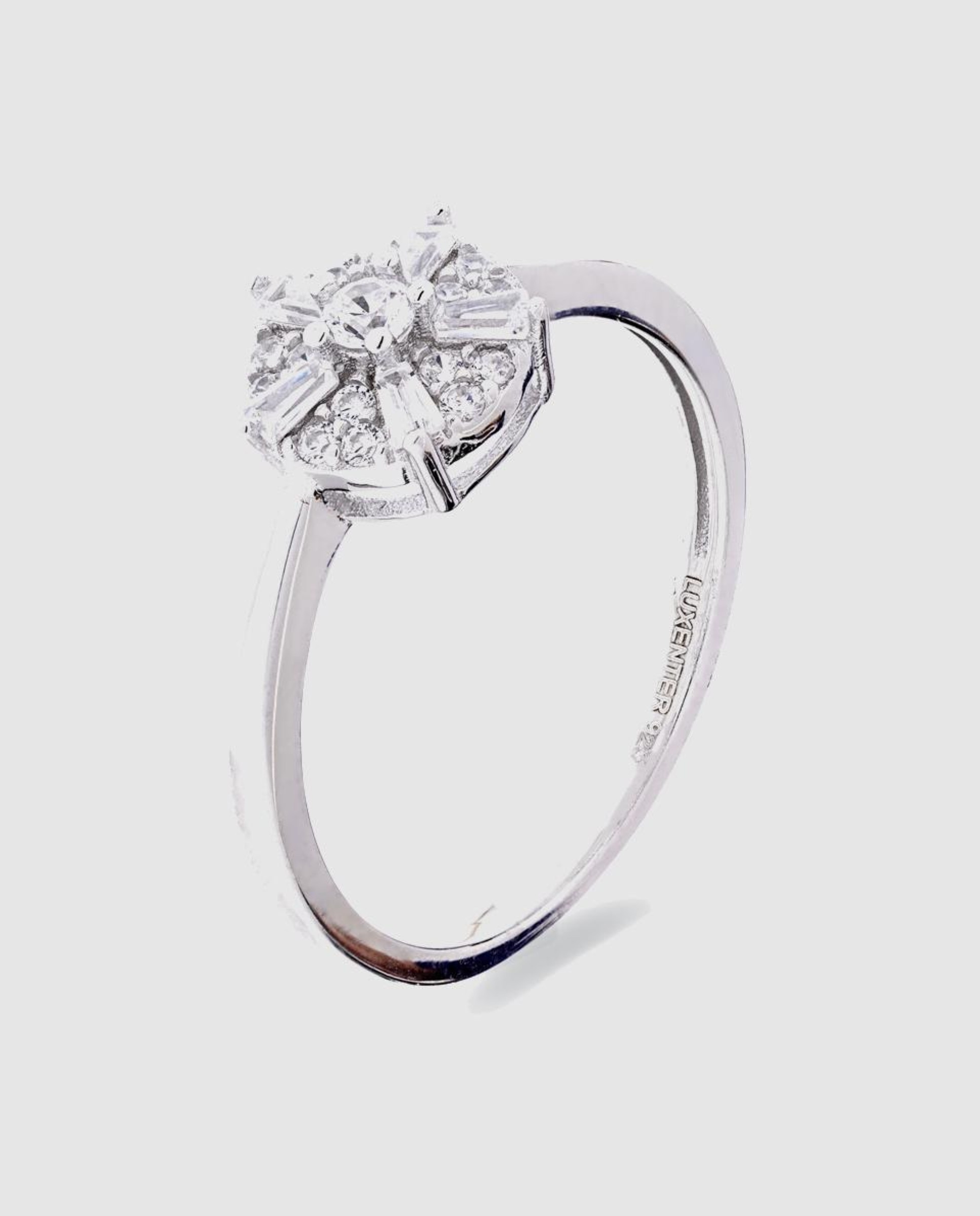 Anel Essential de Prata de Lei 925 com Acabamento em Ródio e Zirconita Brilhante Branco-1
