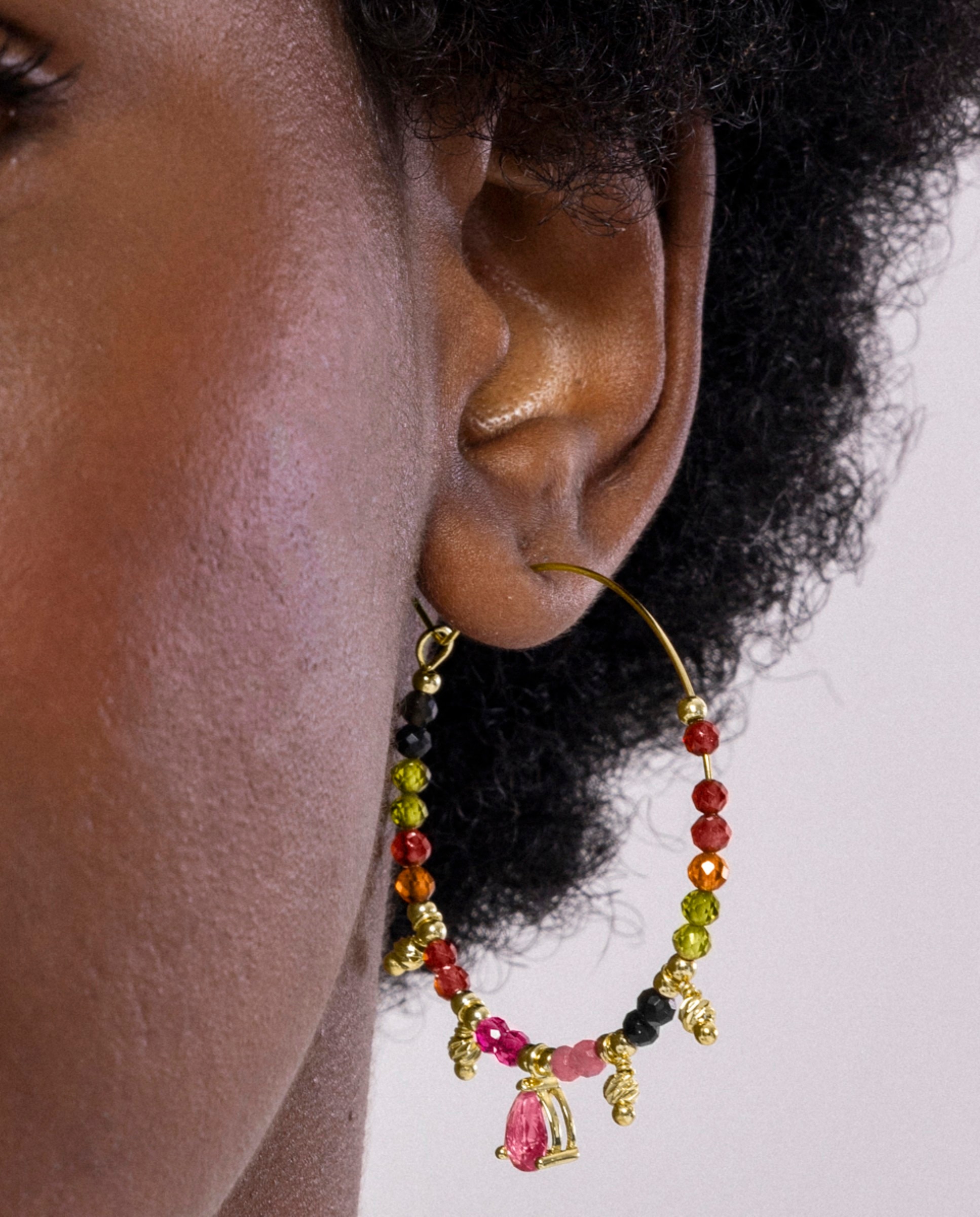 Brincos de Aro Boho com Acabamento em Ouro Amarelo de 18 Quilates com Turmalina Multicolor Multicolor-3