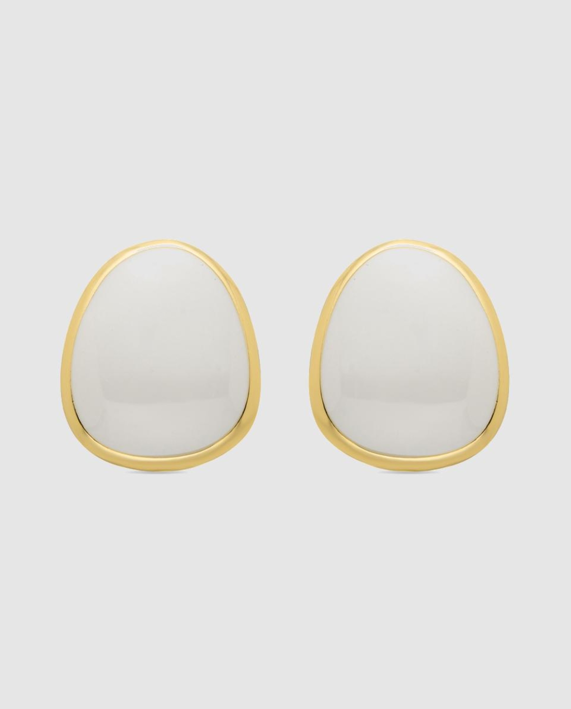 Brincos África com Acabamentos em Ouro Amarelo de 18 Quilates Branco-1