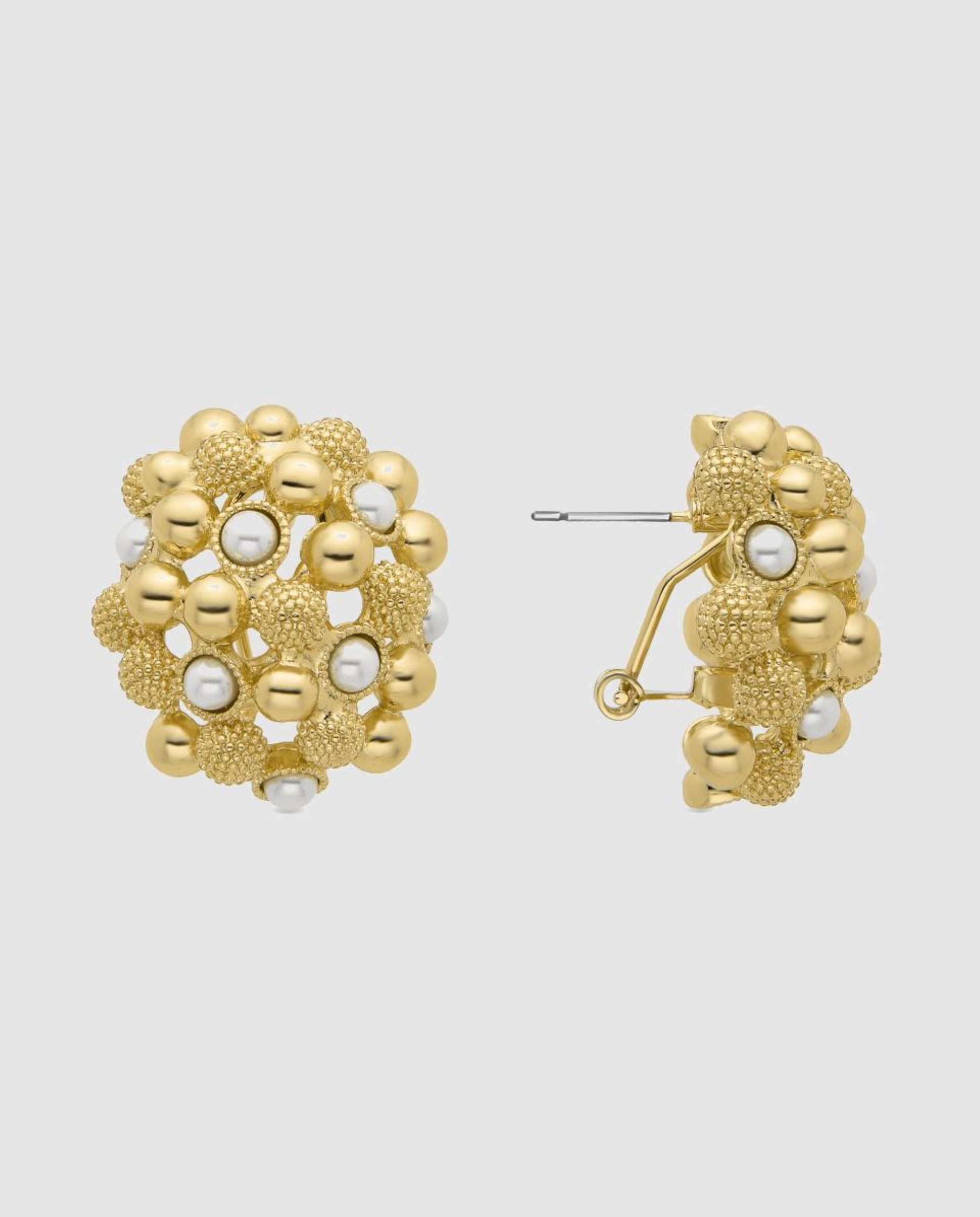 Brincos África com Acabamento em Ouro Amarelo de 18 Quilates com Pérola Branca Branco-1