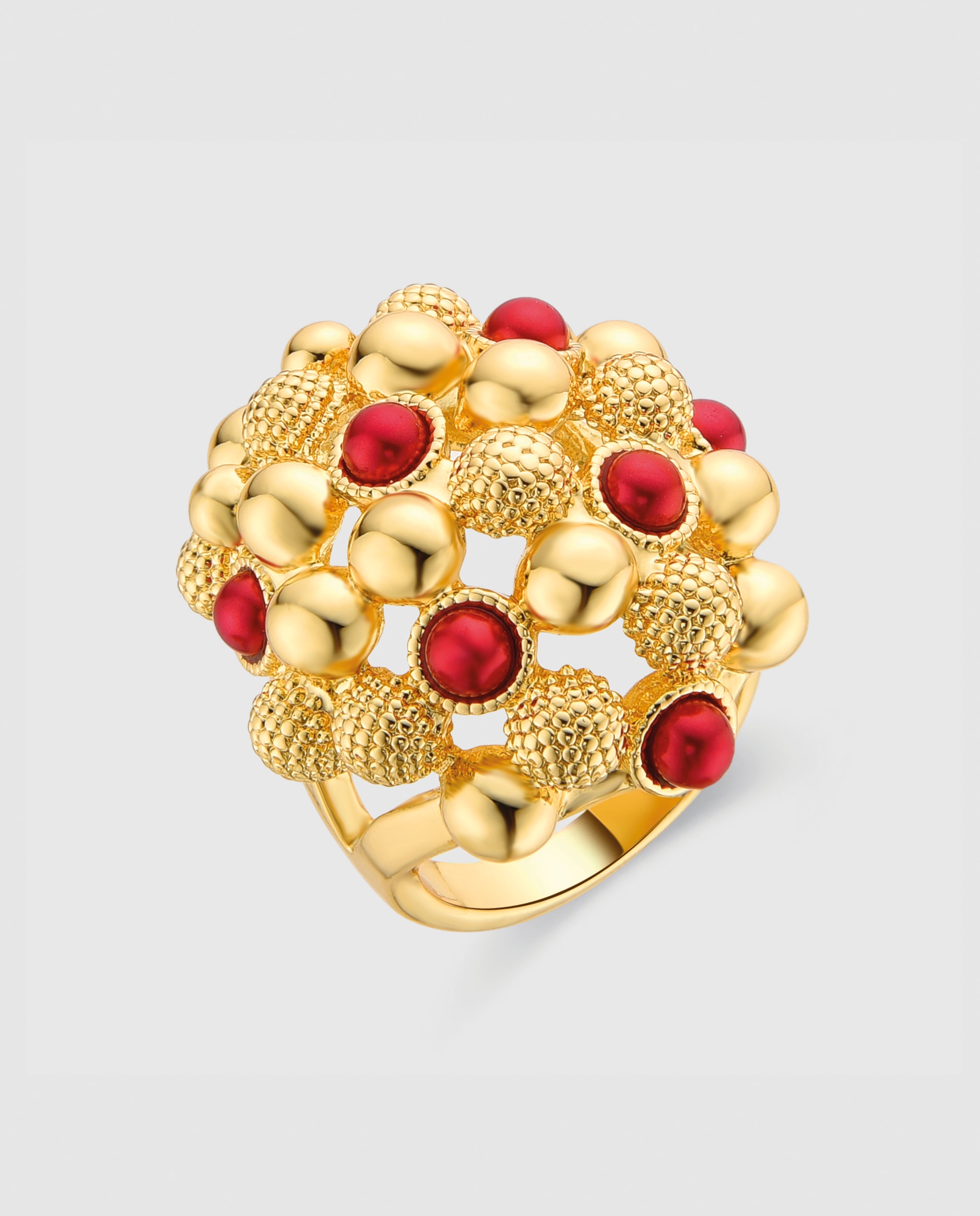 Imagem 0 de Anel África com Acabamento em Ouro Amarelo de 18k com Coral