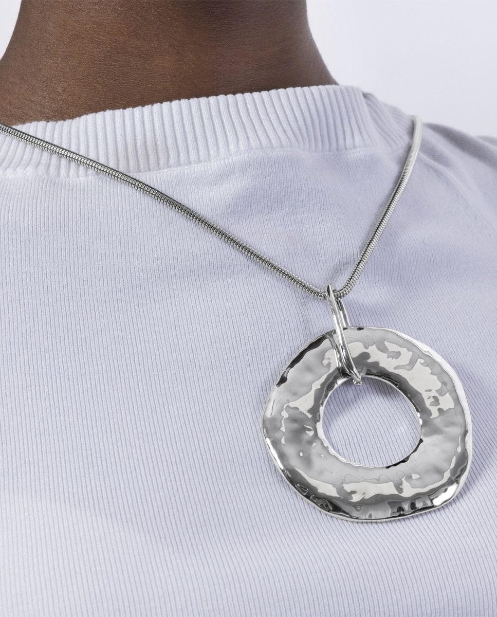 Colar Africa com Acabamento em Ródio Prata-3