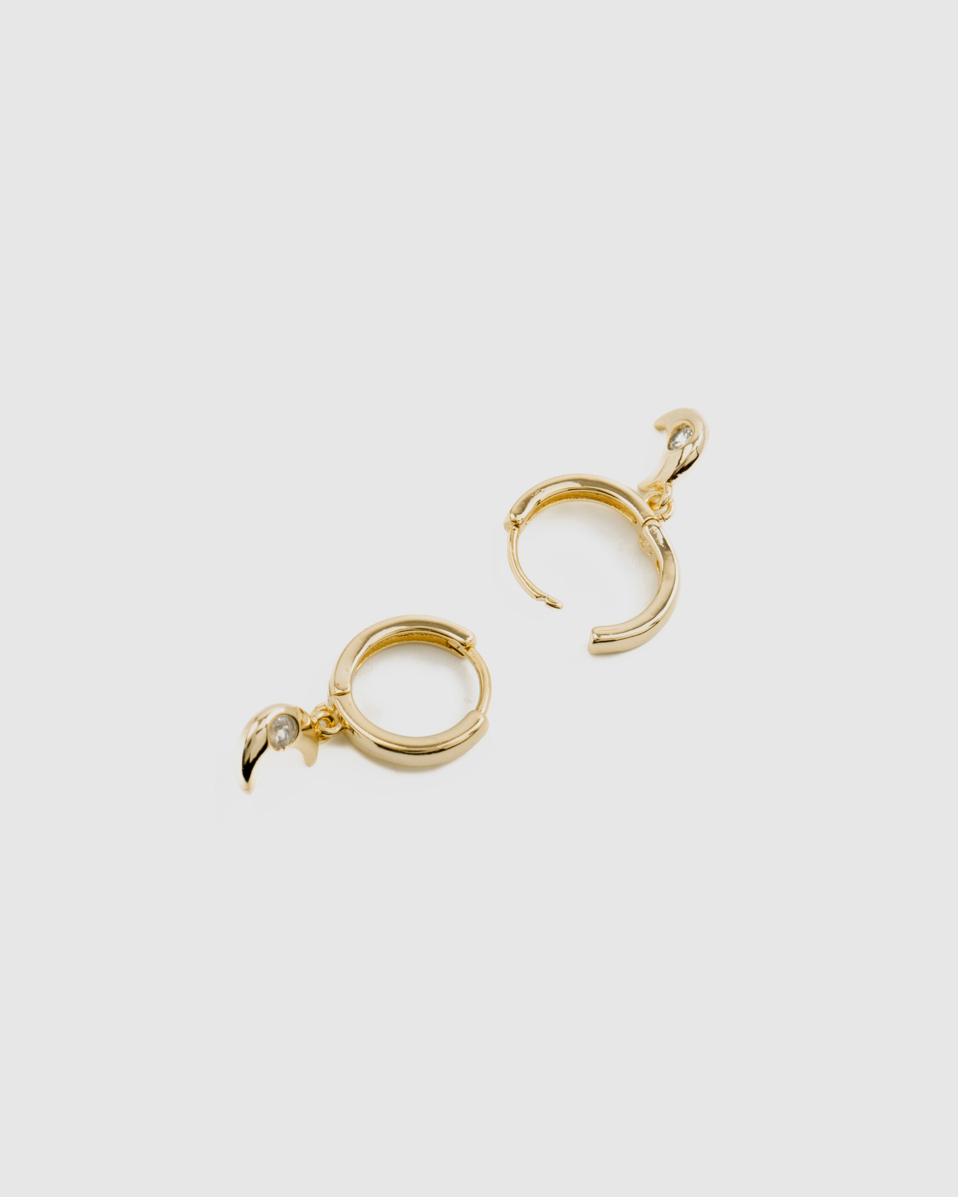 Brincos Basic Acabados em Ouro Amarelo de 18 Quilates com Zirconita Brilhante Ouro-5