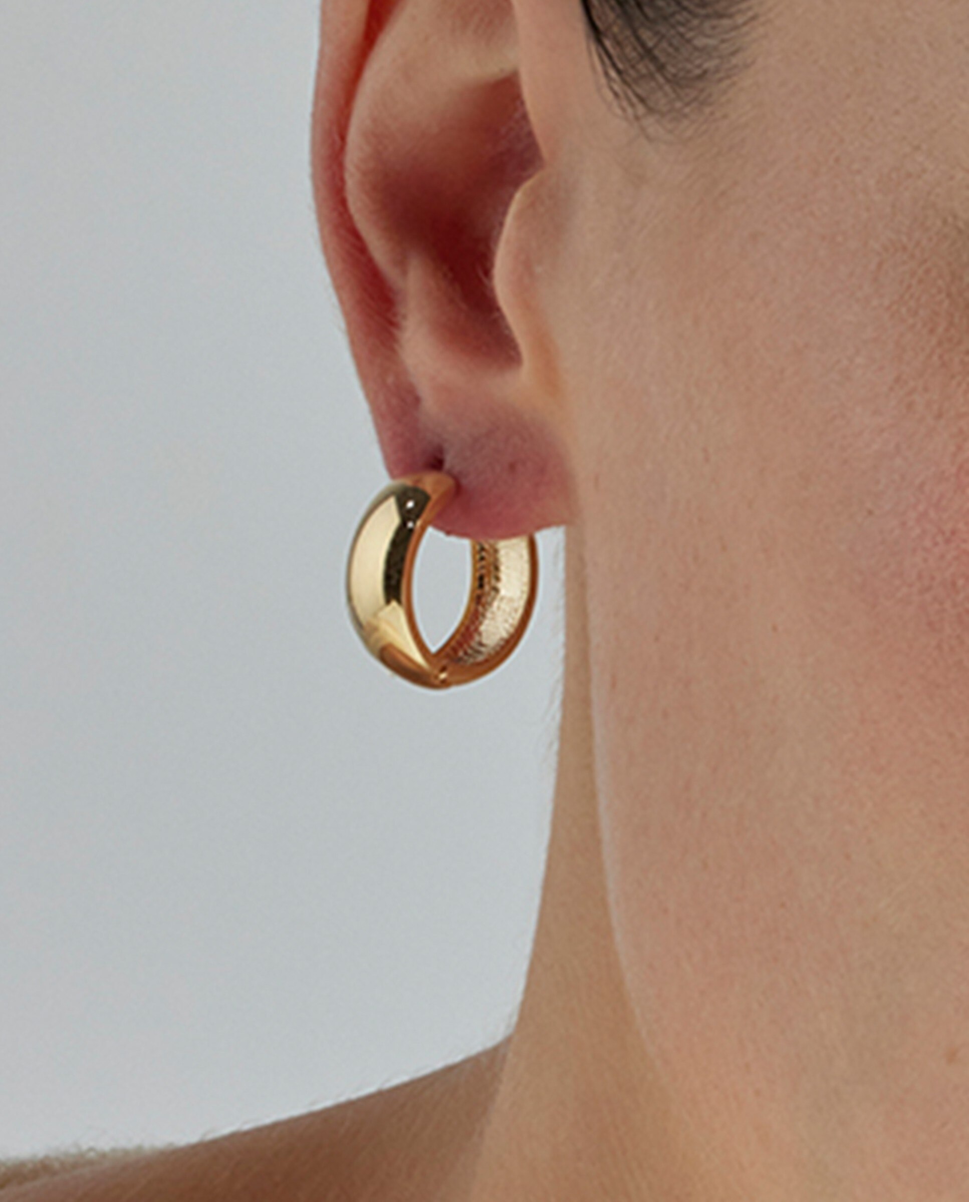 Brincos Basic com Acabamentos em Ouro Amarelo de 18 Quilates Dourado-4