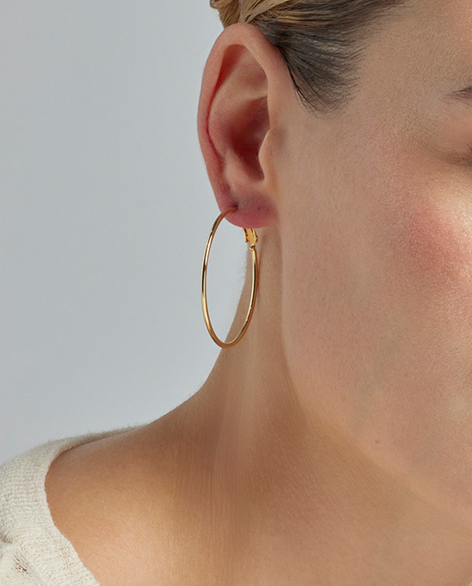 Brincos Basic com Acabamentos em Ouro Amarelo de 18 Quilates Dourado-4