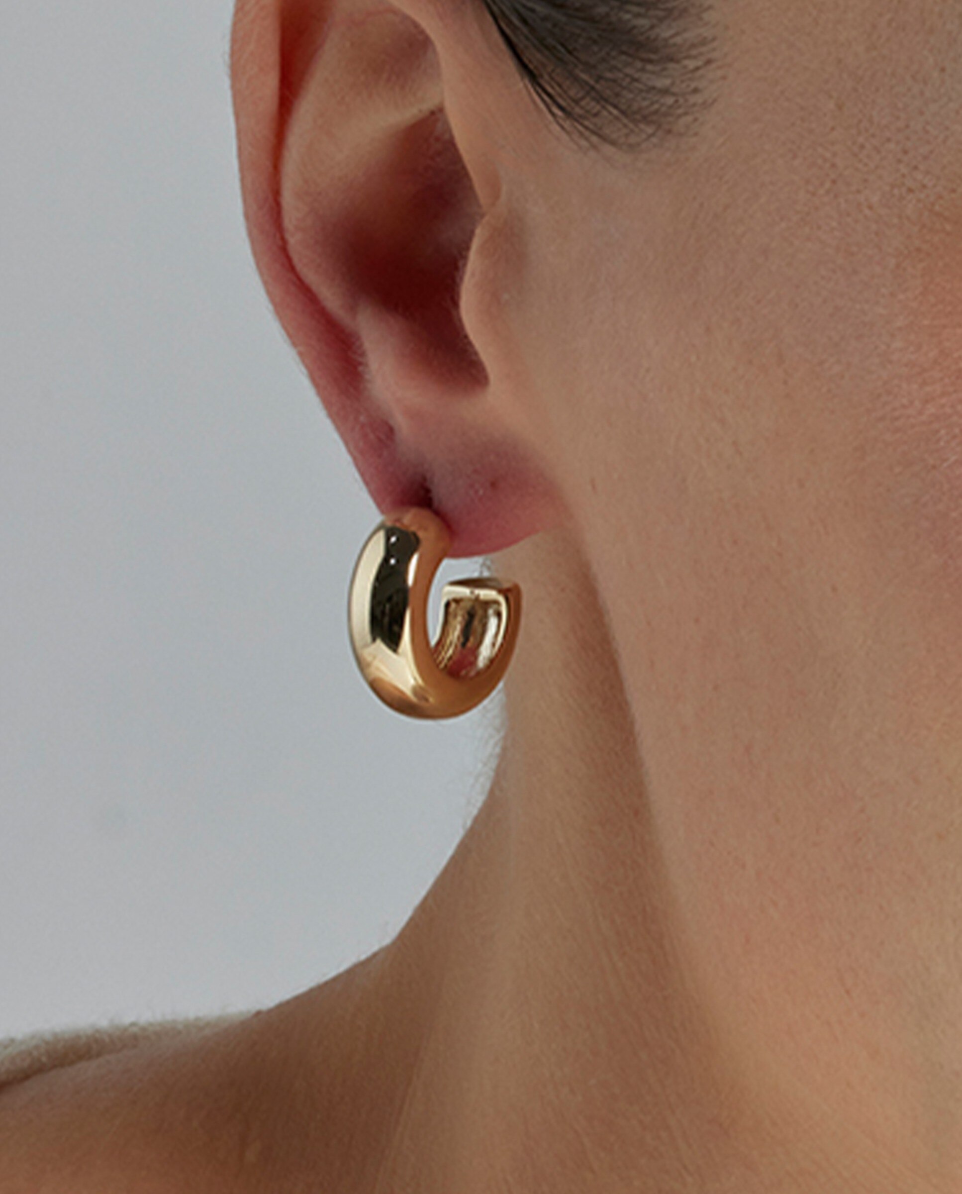 Brincos de Argola Basic Acabados em Ouro de 18 Quilates Dourado-4