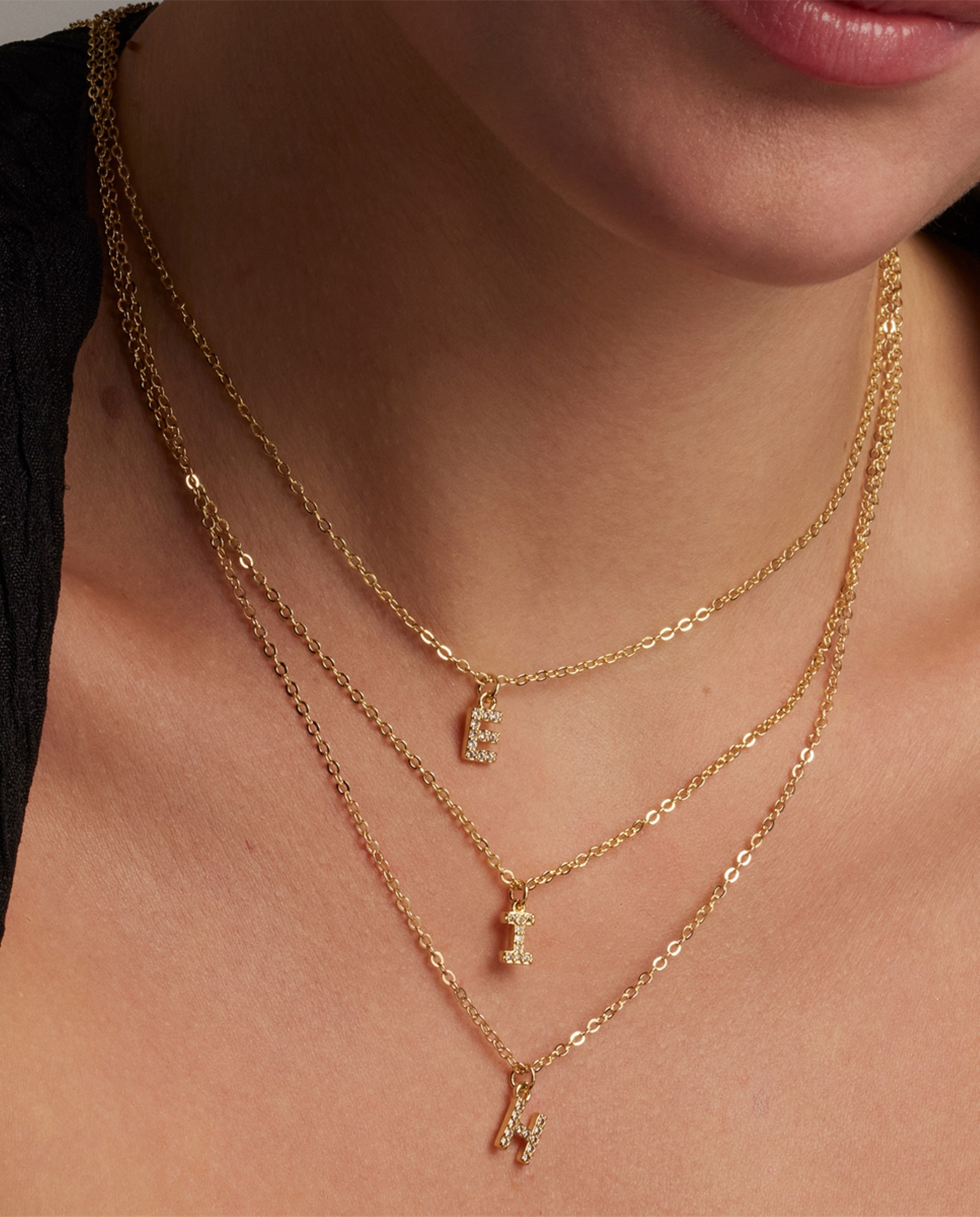 Colar Letras com Acabamento em Ouro Amarelo de 18 Quilates com Zirconita Brilhante Branco-3