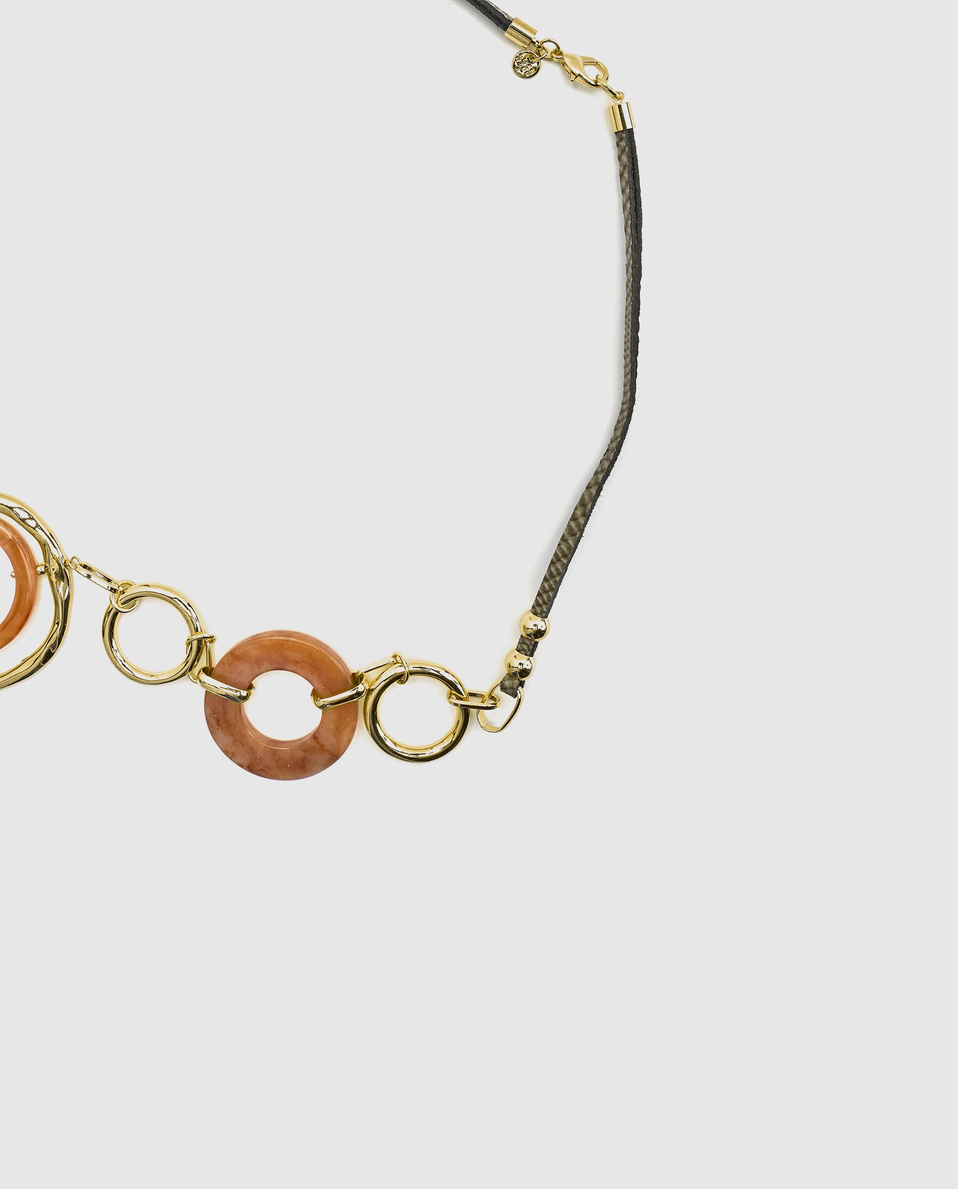 Colar África com Acabamento em Ouro Amarelo de 18 Quilates Ouro-7