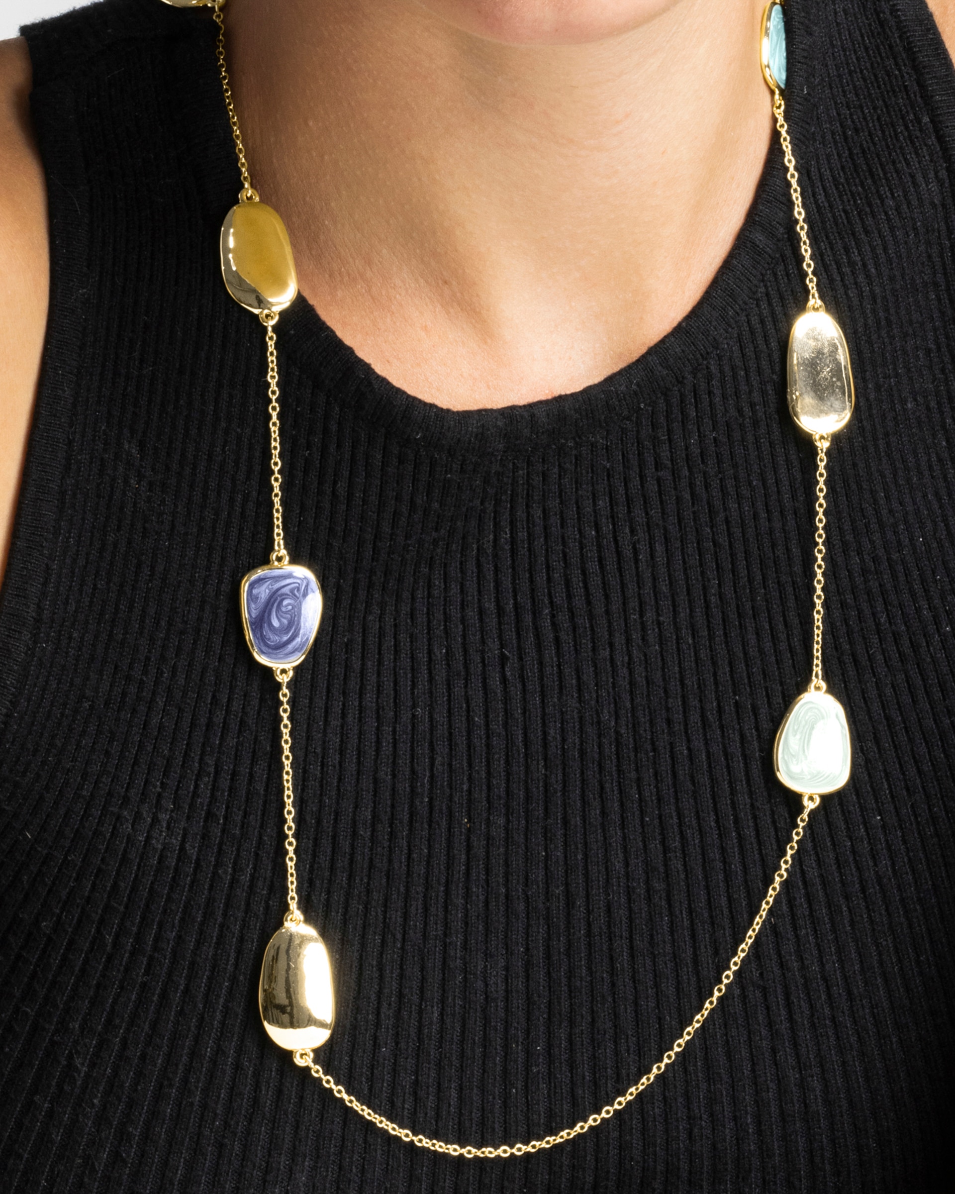 Colar África com Acabamento em Ouro Amarelo de 18 Quilates com Lacado Azul Ouro-3