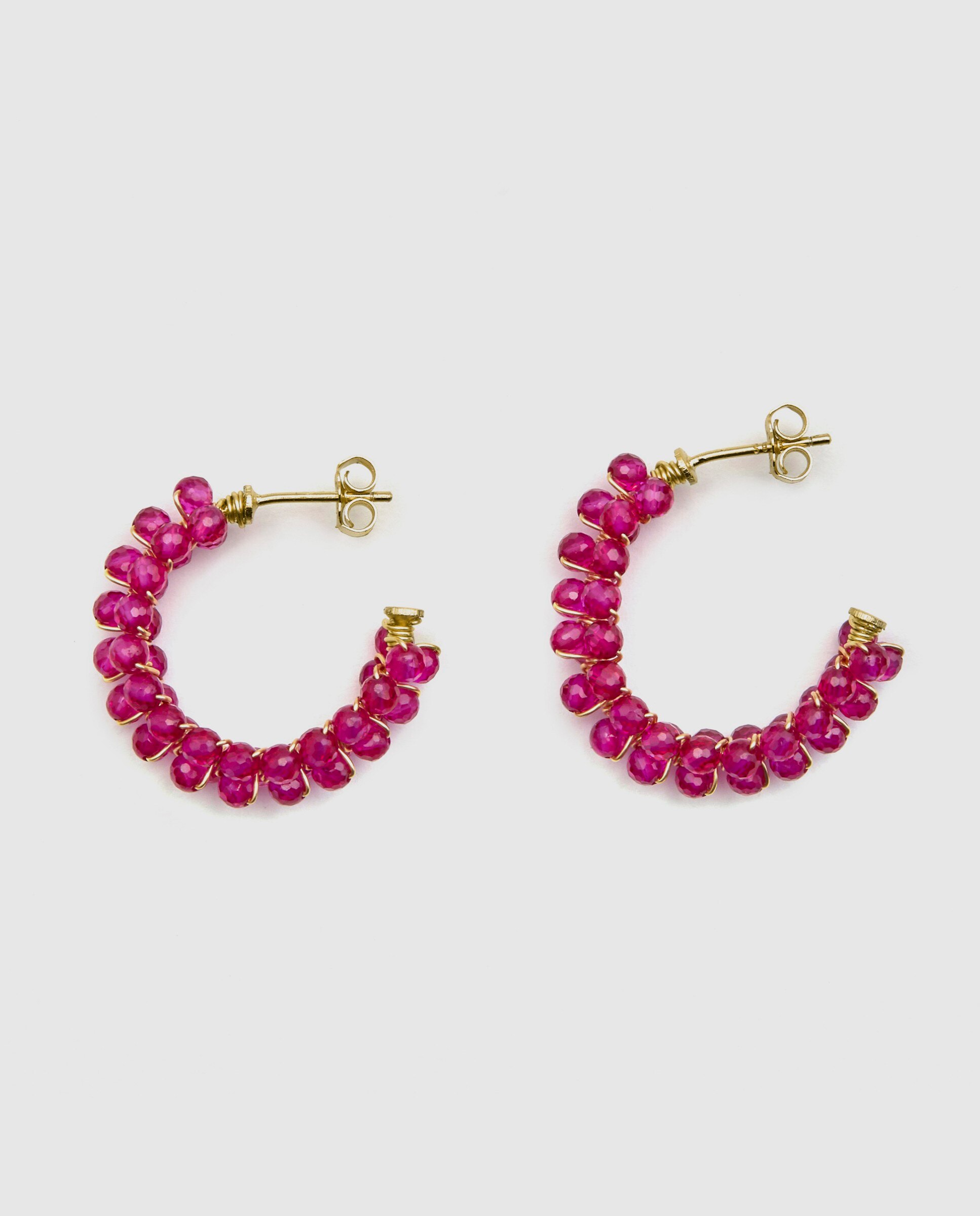 Brincos de Argola Trendy de Prata de Lei 925 com Acabamento em Ouro Amarelo de 18 Quilates e Cristal Rosa Vermelho-6