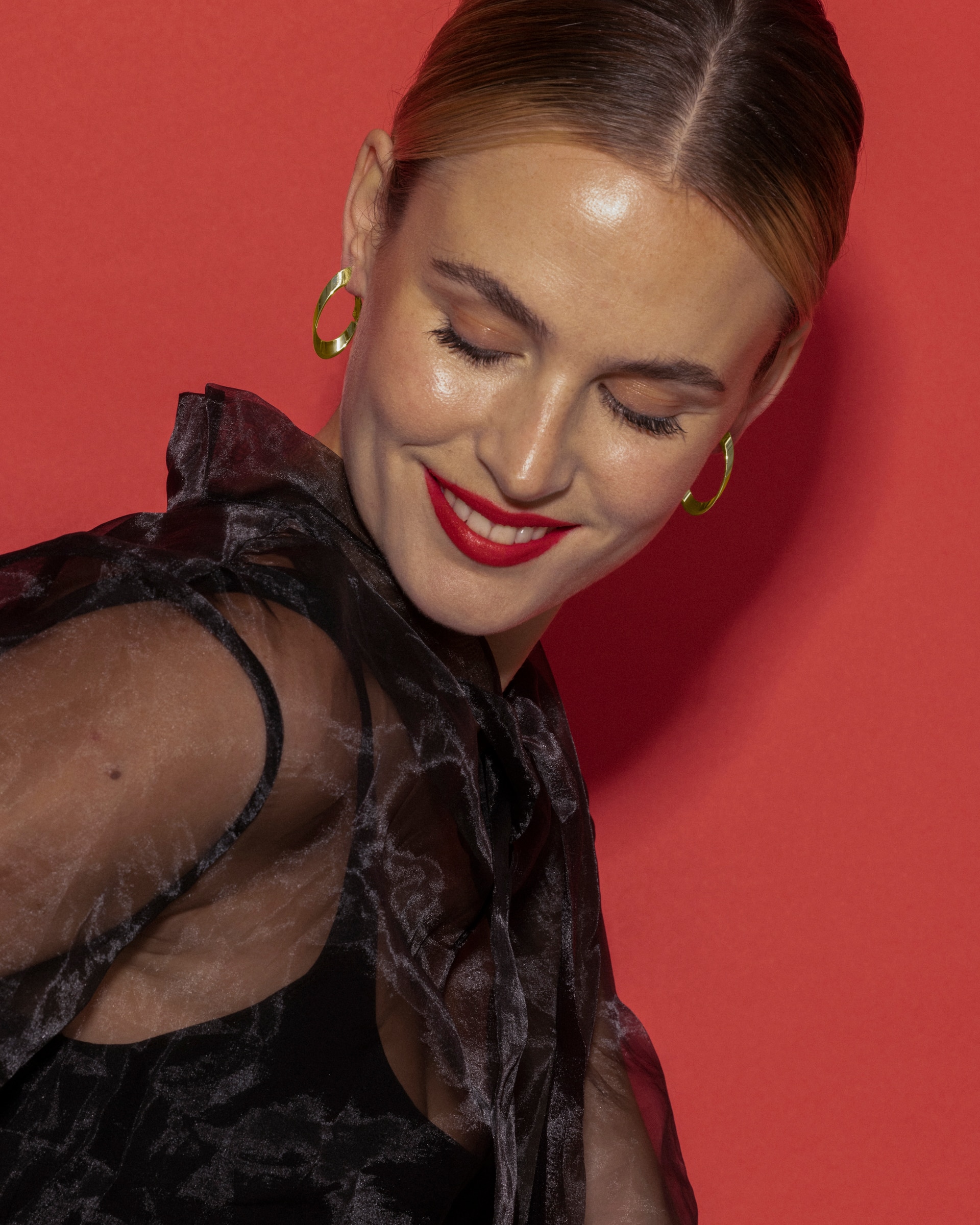 Brincos Grandes com Acabamento em Ouro Amarelo de 18 Quilates Amarelo-5