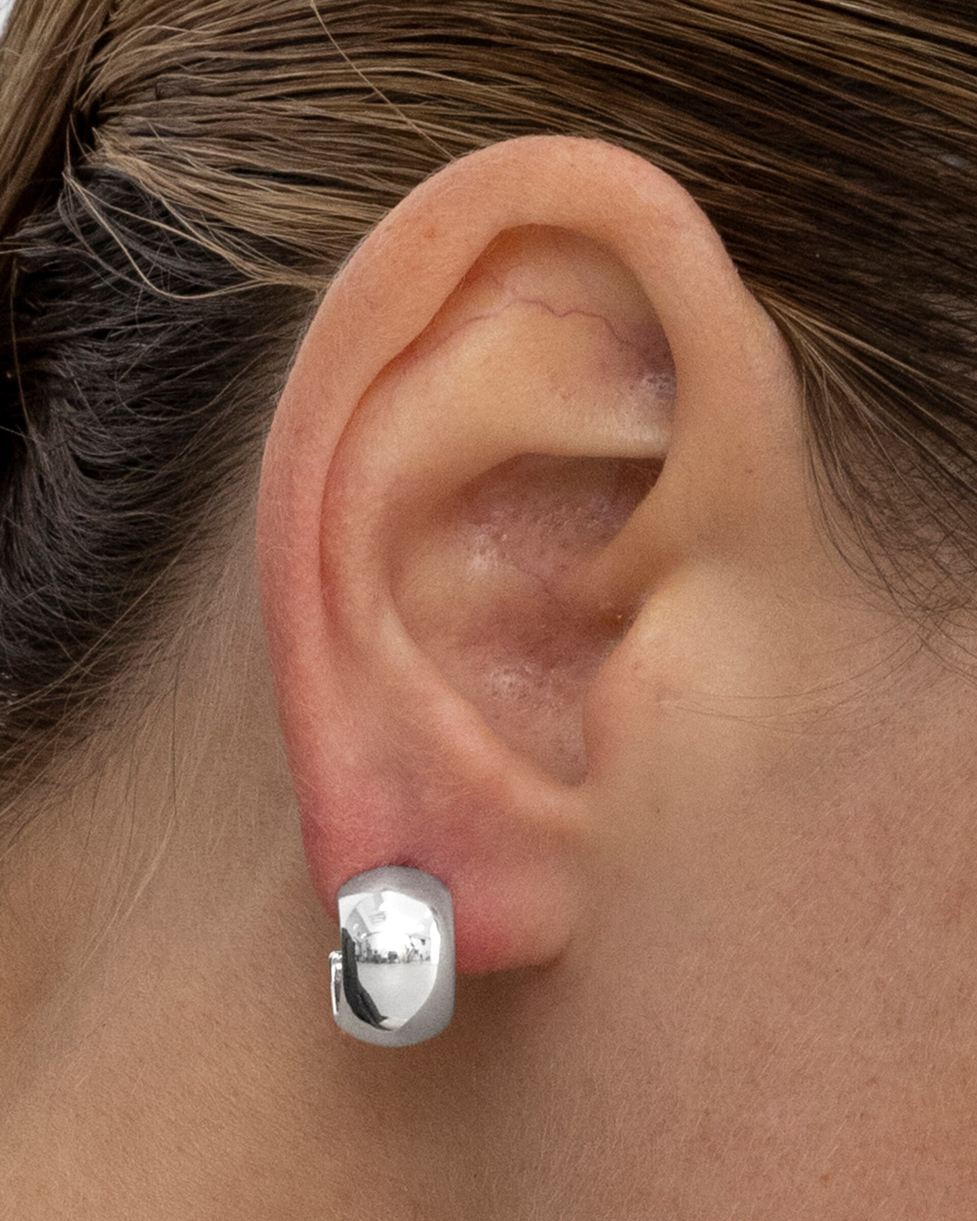 Argolas Basic com Acabamentos em Ródio Prata metalizada-4