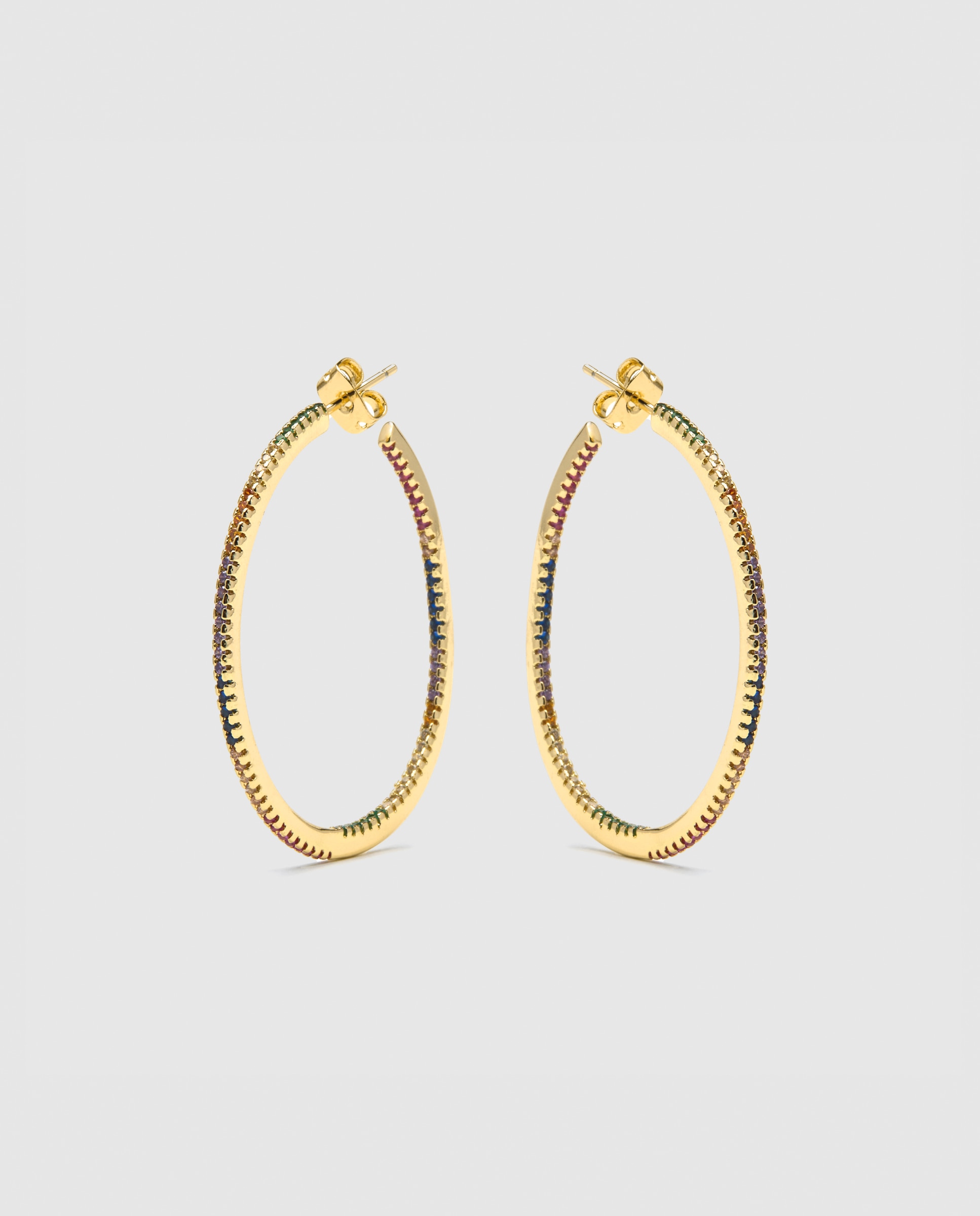 Brincos de Argola África com Acabamento em Ouro Amarelo de 18 Quilates e Zirconita Brilhante Prata-4