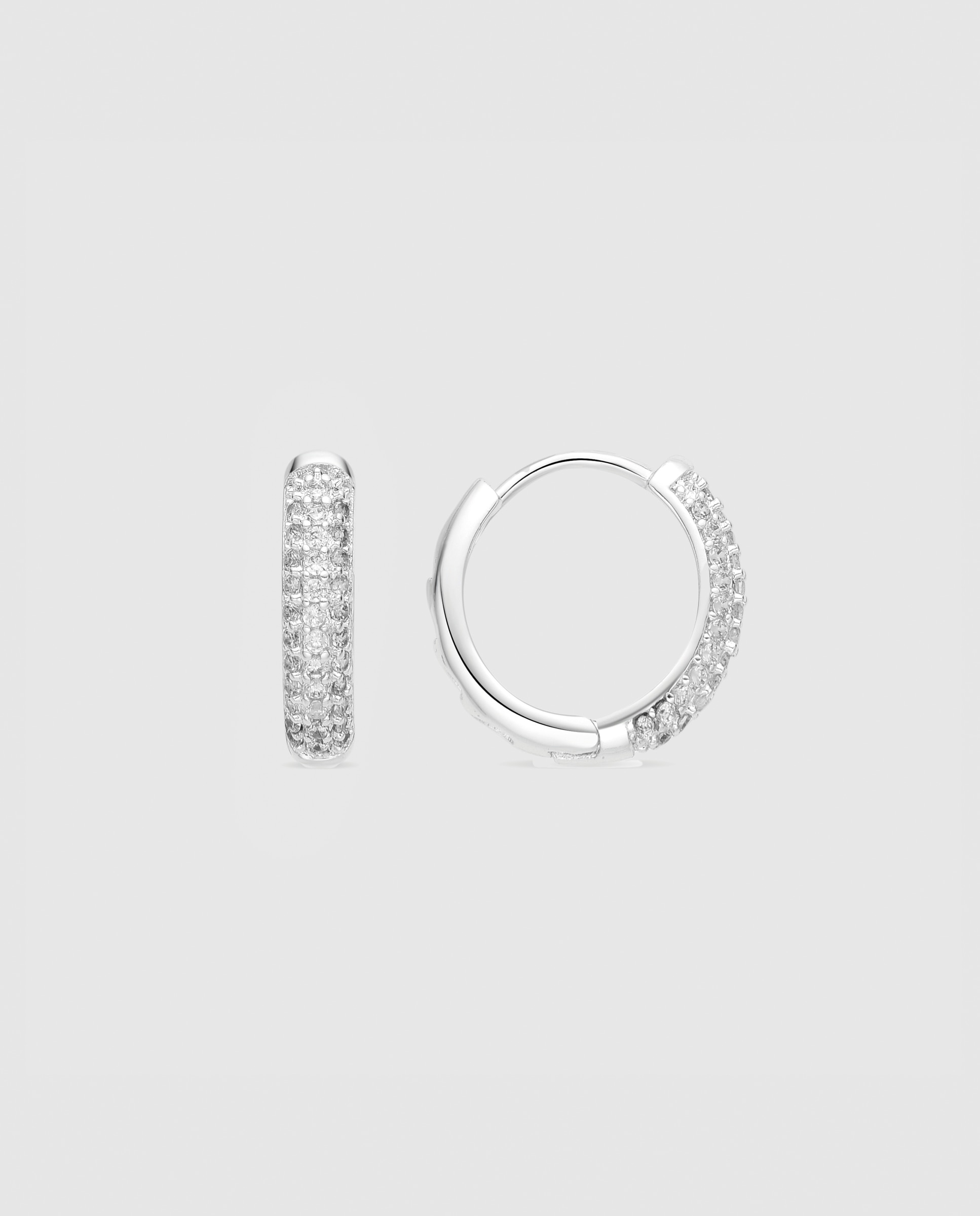 Brincos de Argola Essential África com Acabamentos em Ródio e Zirconita Brilhante Prata-1