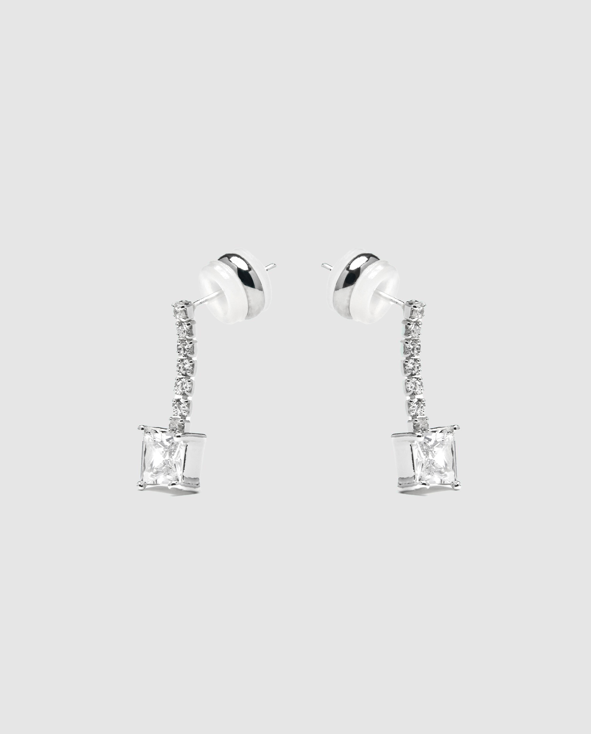 Brincos Essential Acabados em Ródio com Zircônia Brilhante Branco-3
