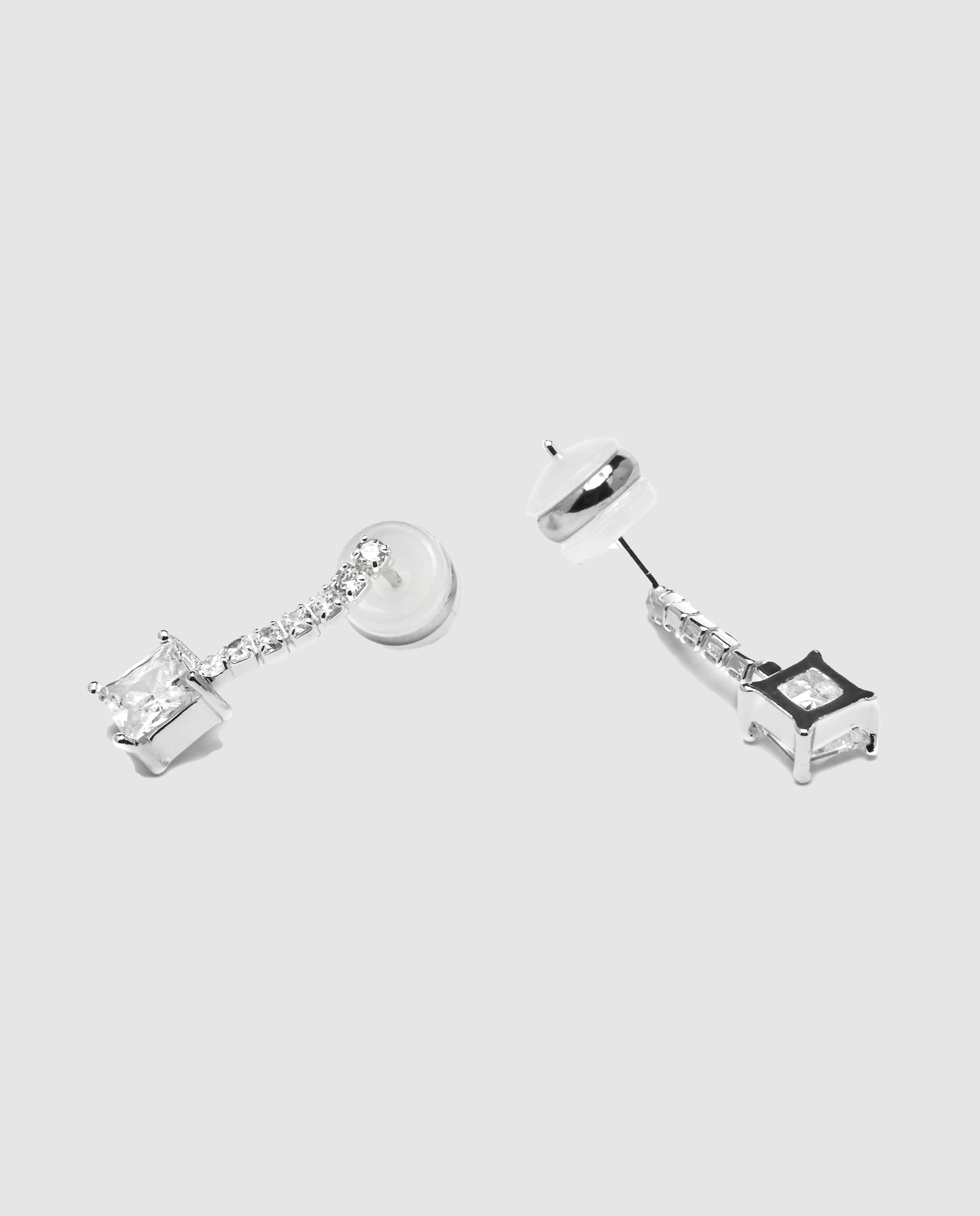 Brincos Essential Acabados em Ródio com Zircônia Brilhante Branco-5