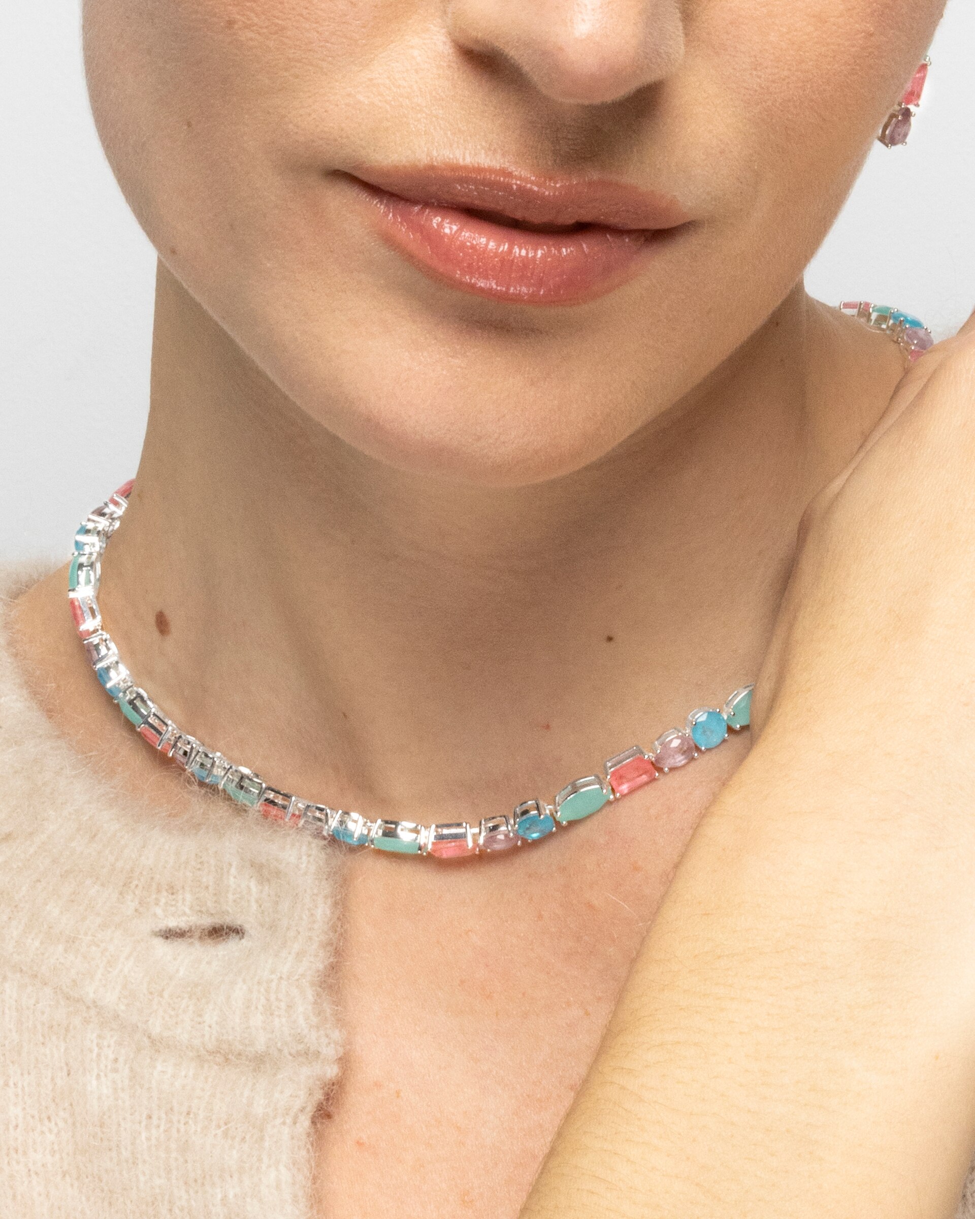 Colar Atelier de Prata de Lei 925 com Acabamento em Ródio e Quartzo Hidrotermal Multicolor Azul / Verde-4