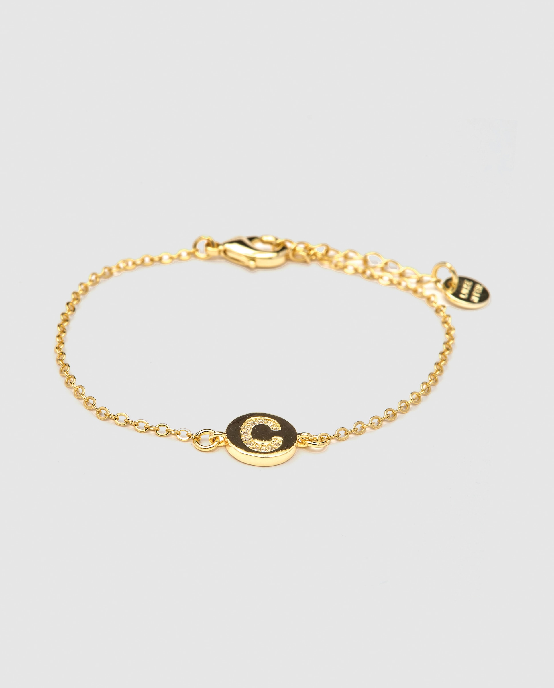 Imagem 0 de Pulseira Personalizada Letras com Zirconita Brilhante Acabada em Ouro Amarelo de 18k - C