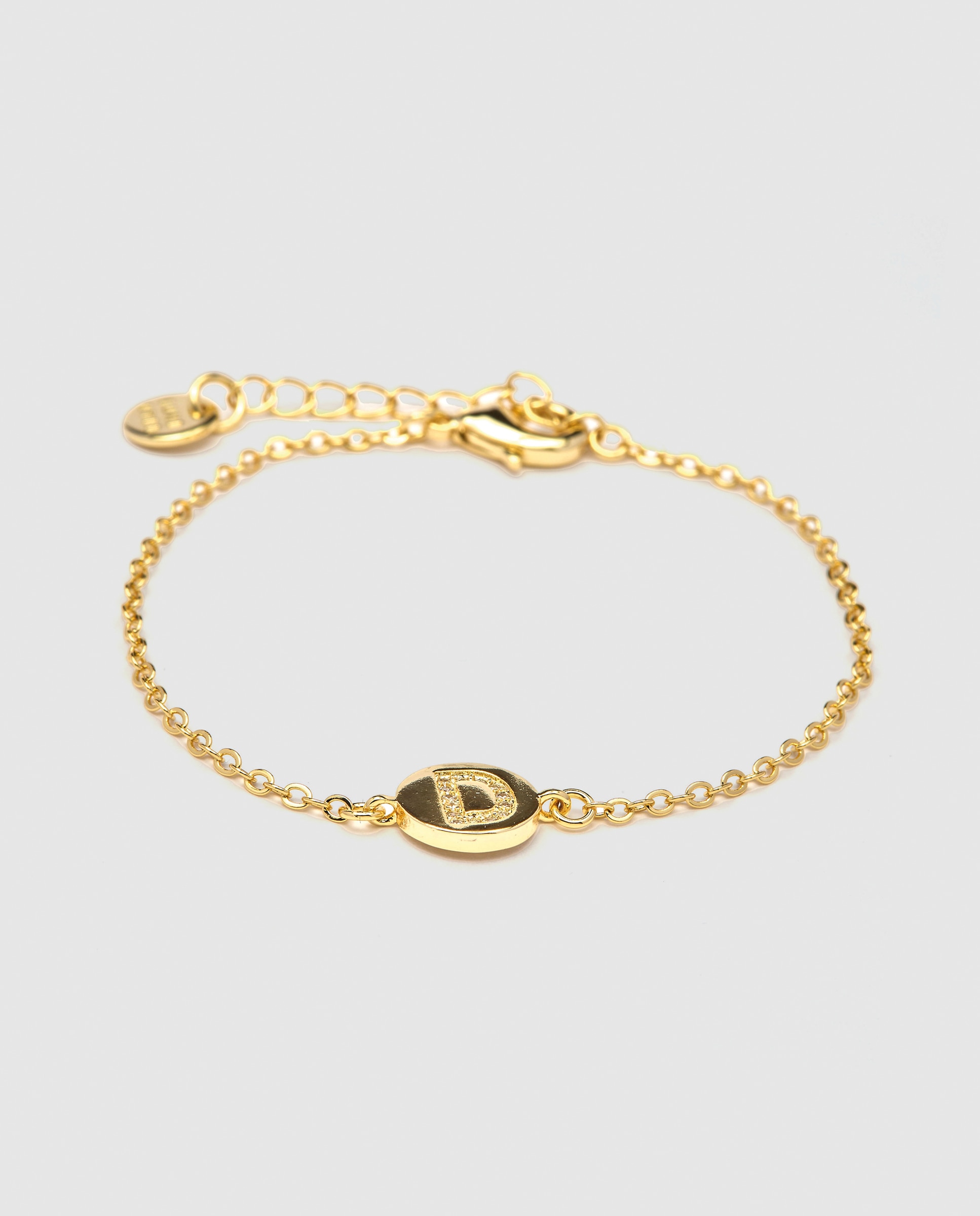 Imagem 0 de Pulseira Personalizada Letras com Zirconita Brilhante Acabada em Ouro Amarelo de 18k - D