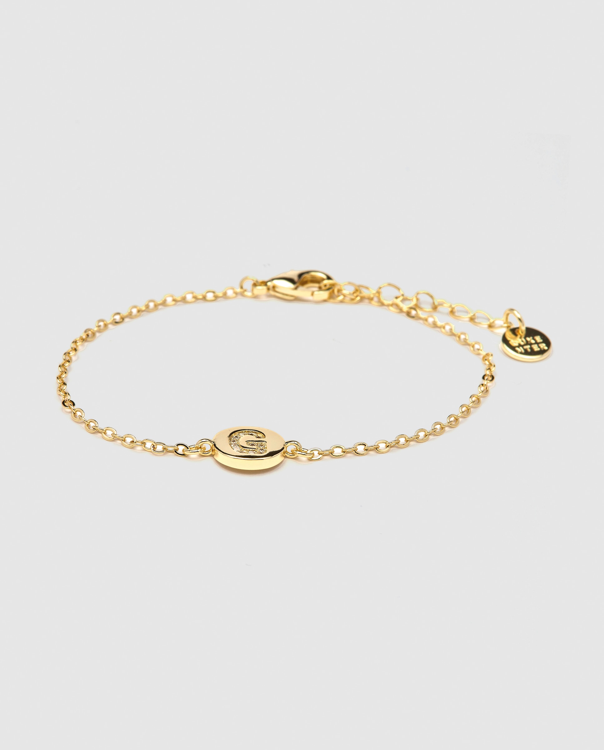 Imagem 0 de Pulseira Personalizada Letras com Zirconita Brilhante Acabada em Ouro Amarelo de 18k - G