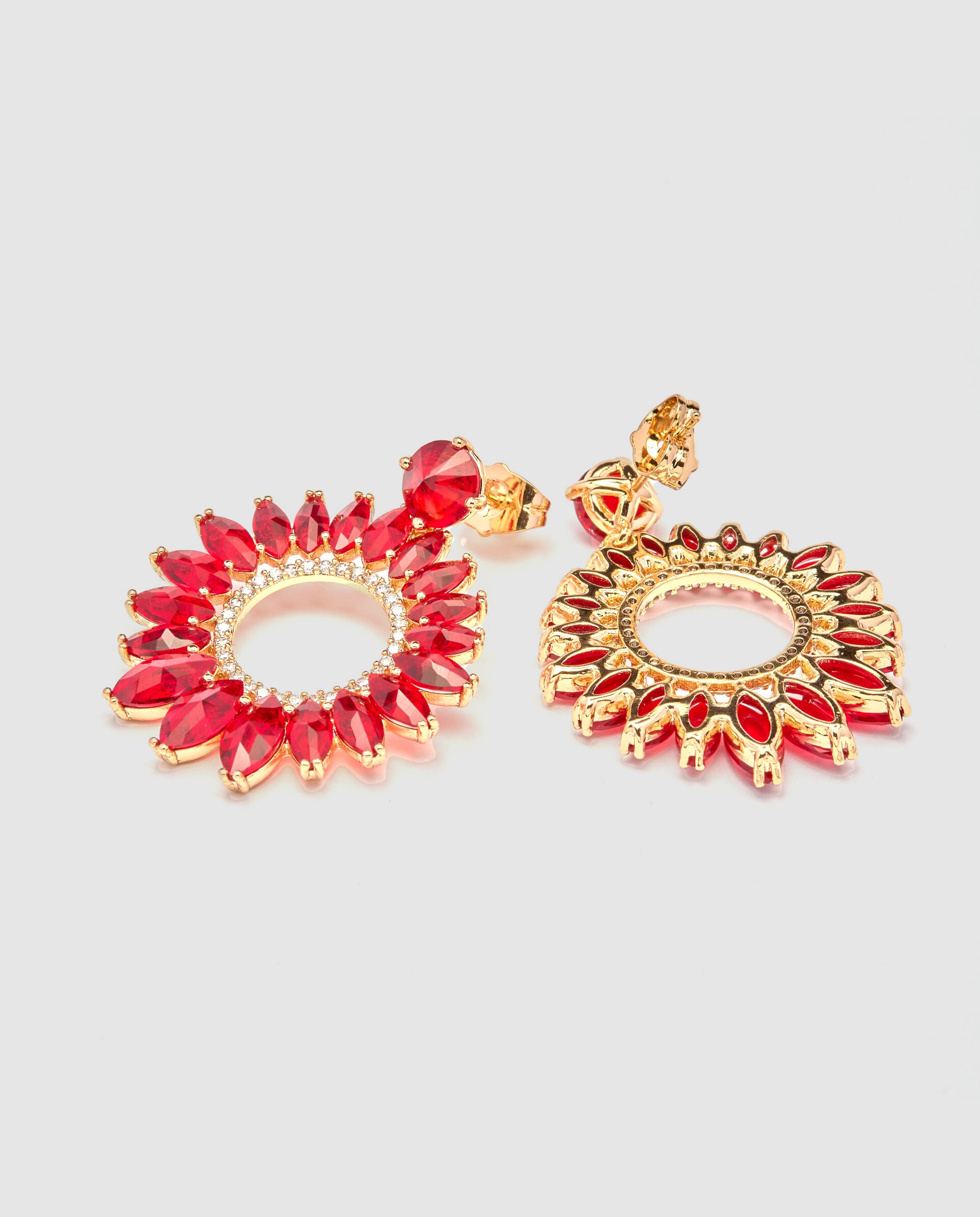 Brincos África com Acabamentos em Ouro Amarelo de 18 Quilates com Zirconita Vermelha Vermelho / Branco-5