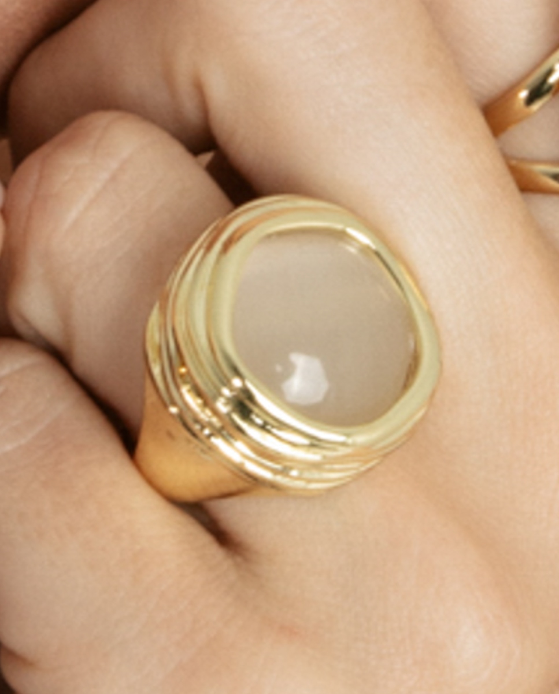 Anel Africa com Olho de Gato em Branco Acabado em Ouro Amarelo de 18k Dourado-4