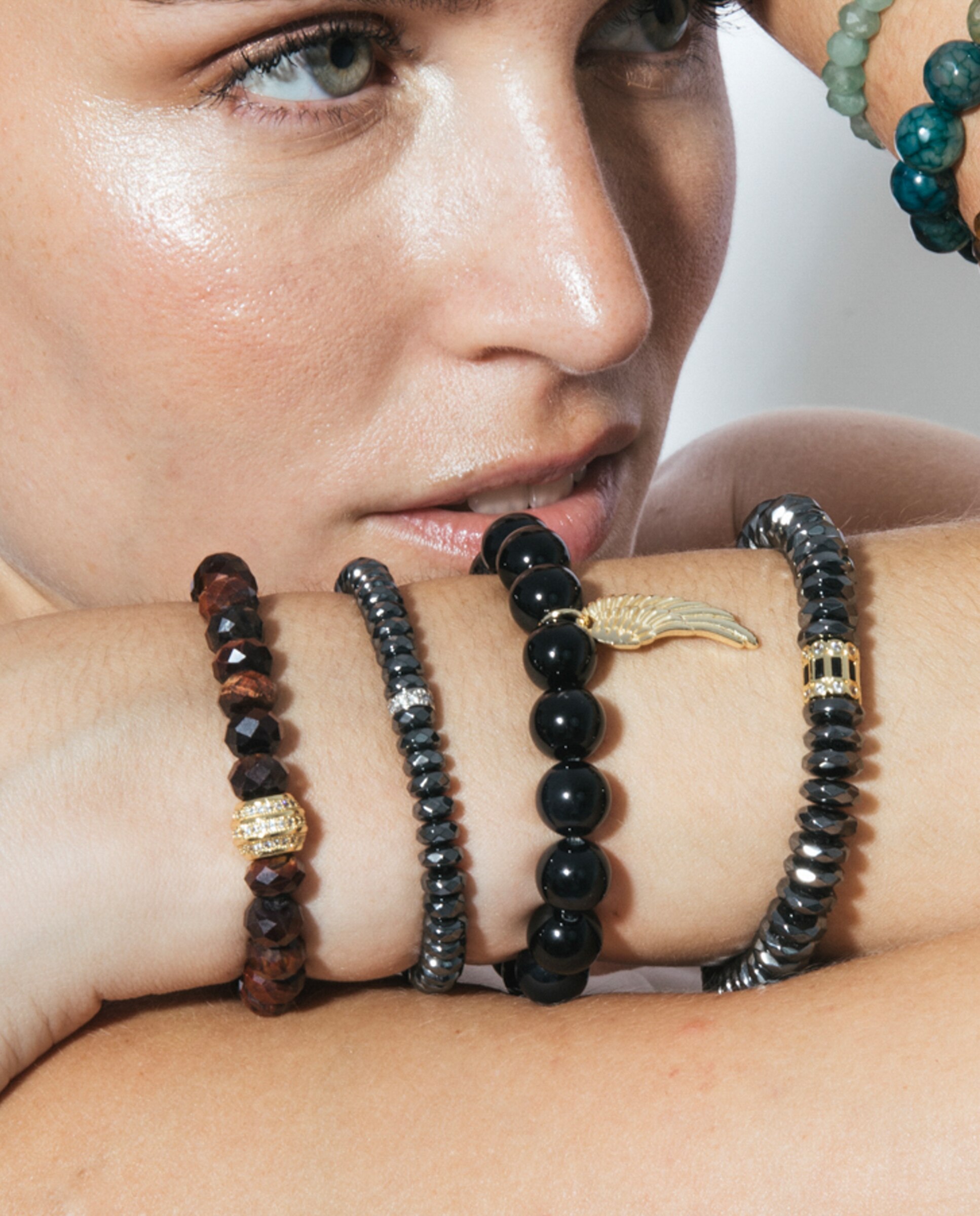 Pulseira de Corrente Trendy de Prata de Lei 925 Acabada em Ouro Amarelo de 18 Quilates com Hematite Prata-4