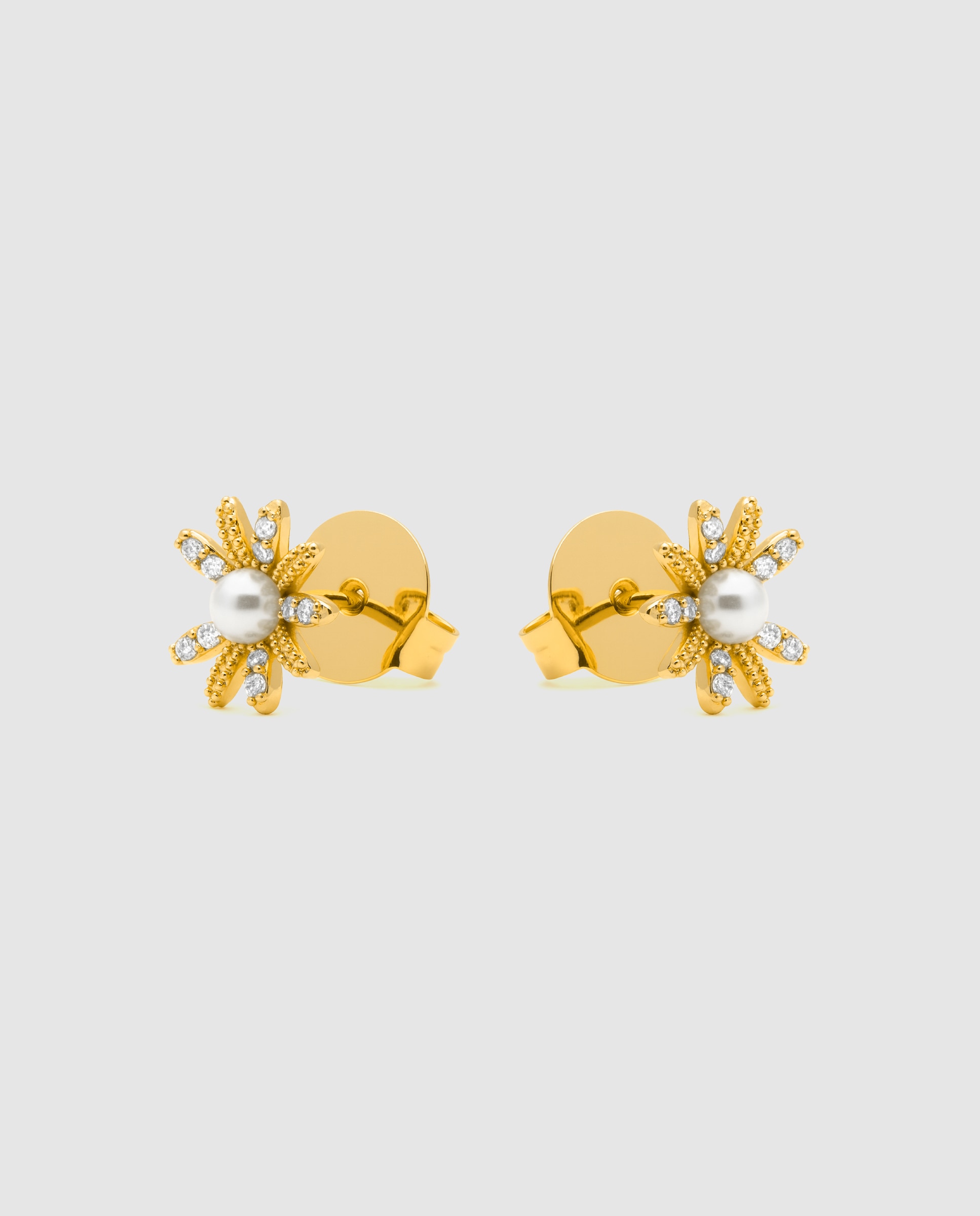 Brincos Basic Acabados em Ouro Amarelo de 18 Quilates com Zirconita Brilhante Ouro-3