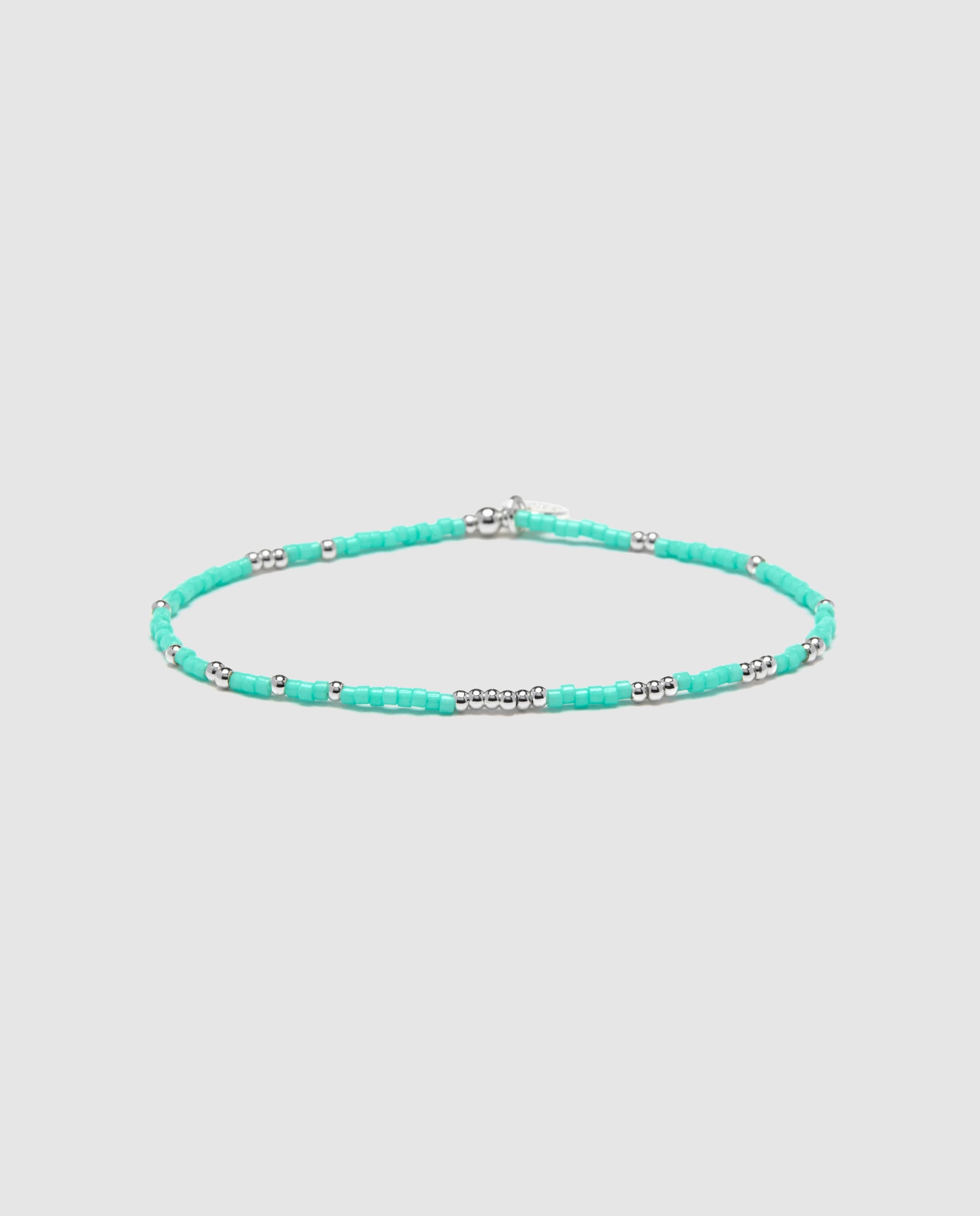 Imagem 0 de Pulseira de Corrente Boho Acabada em Prata de Lei 925 com Cristal Azul Turquesa