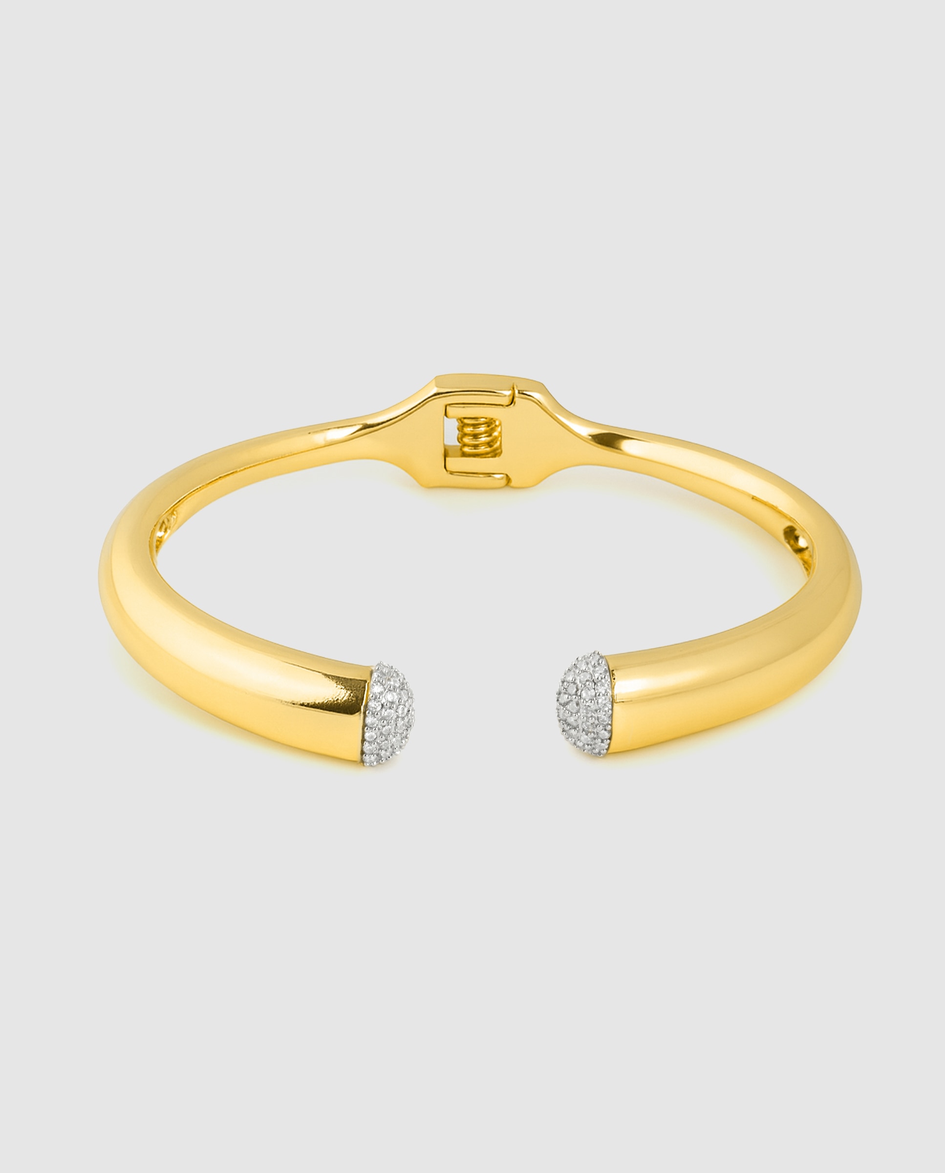 Imagem 0 de Bracelete África Acabada em Ouro Amarelo de 18 Quilates com Zirconita Brilhante