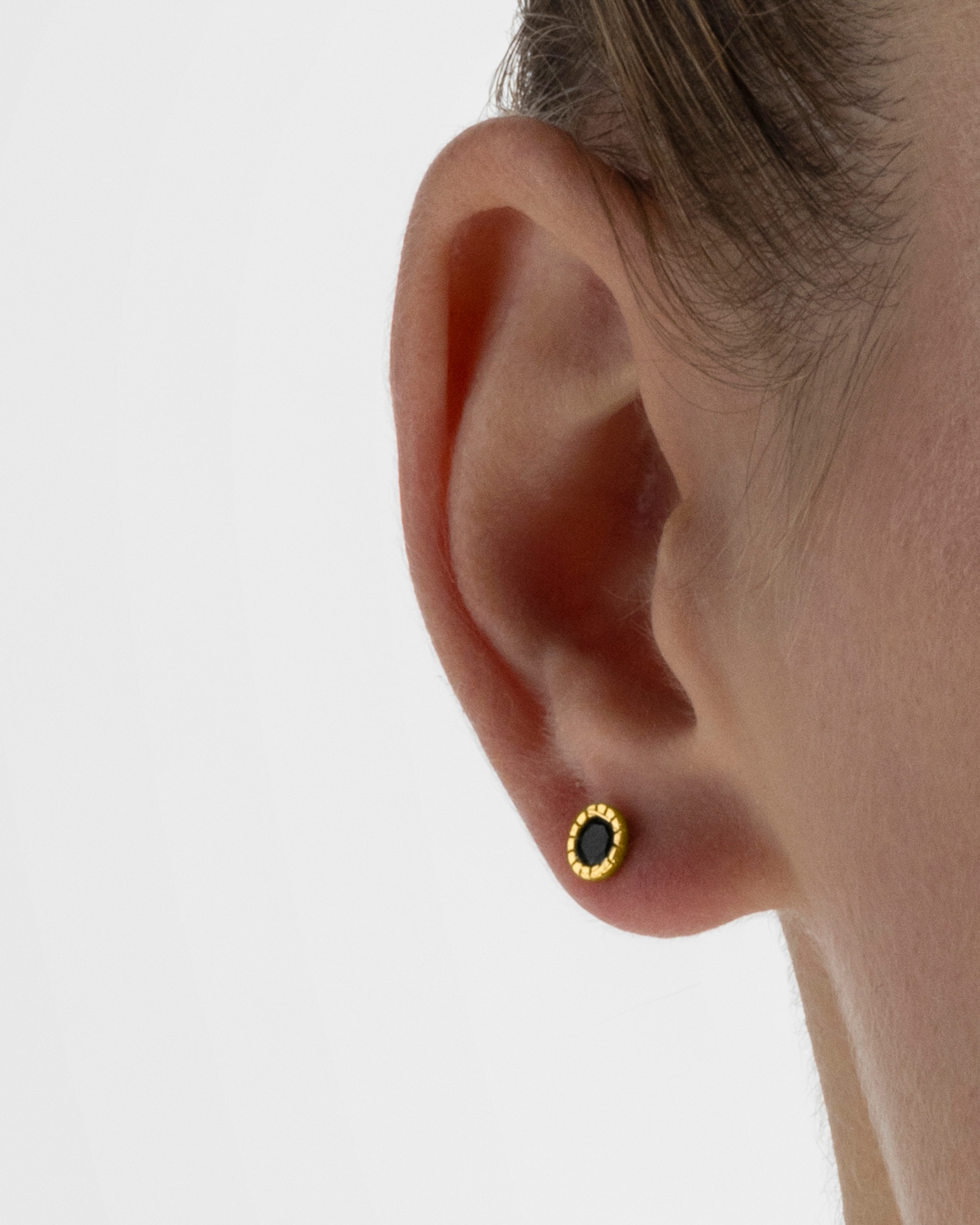 Brincos Happy Gems de Prata de Lei 925 com Acabamento em Ouro de 18 Quilates e Zirconita Ônix Preto-3