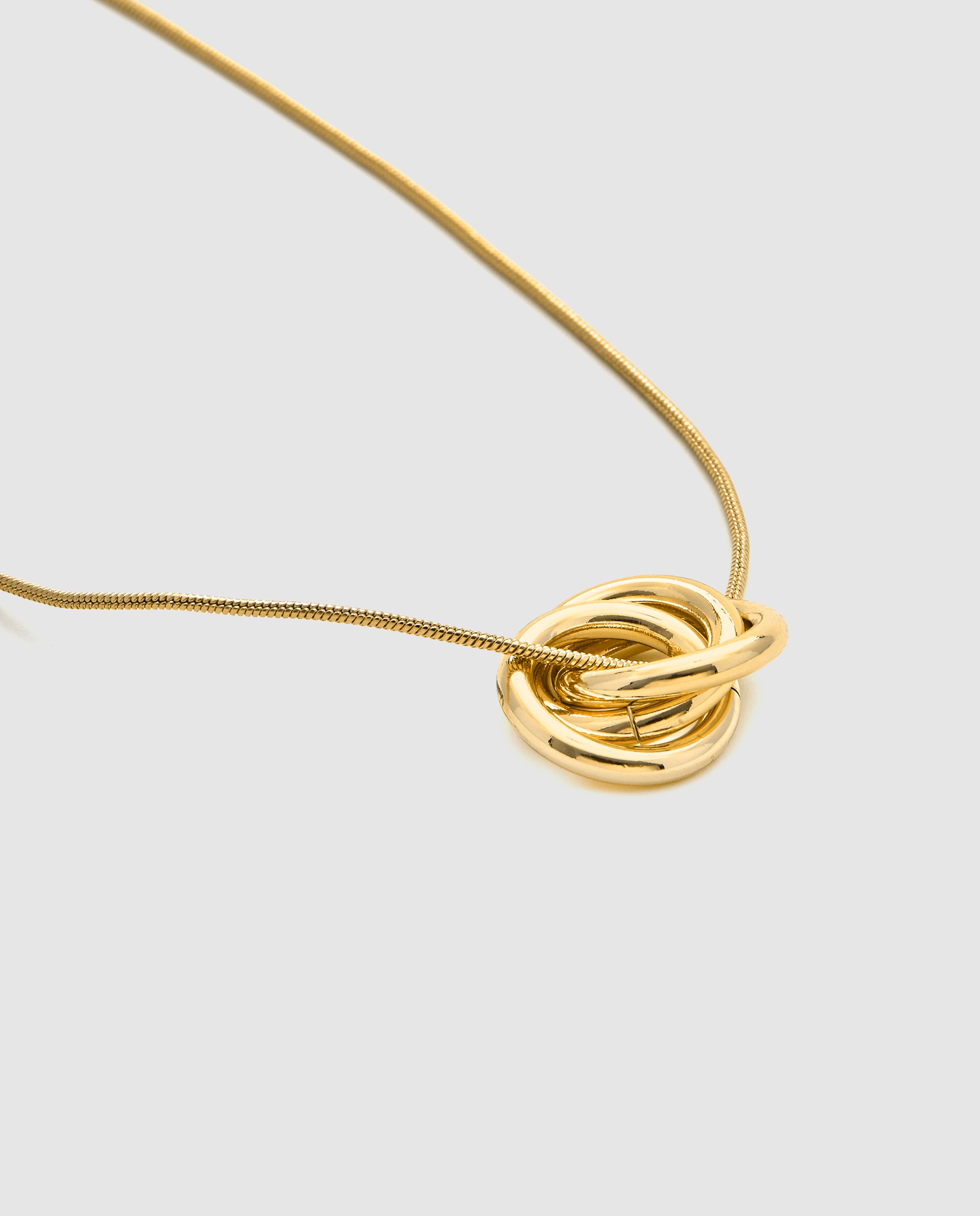 Brincos África com Acabamento em Ouro Amarelo de 18 Quilates Amarelo-7