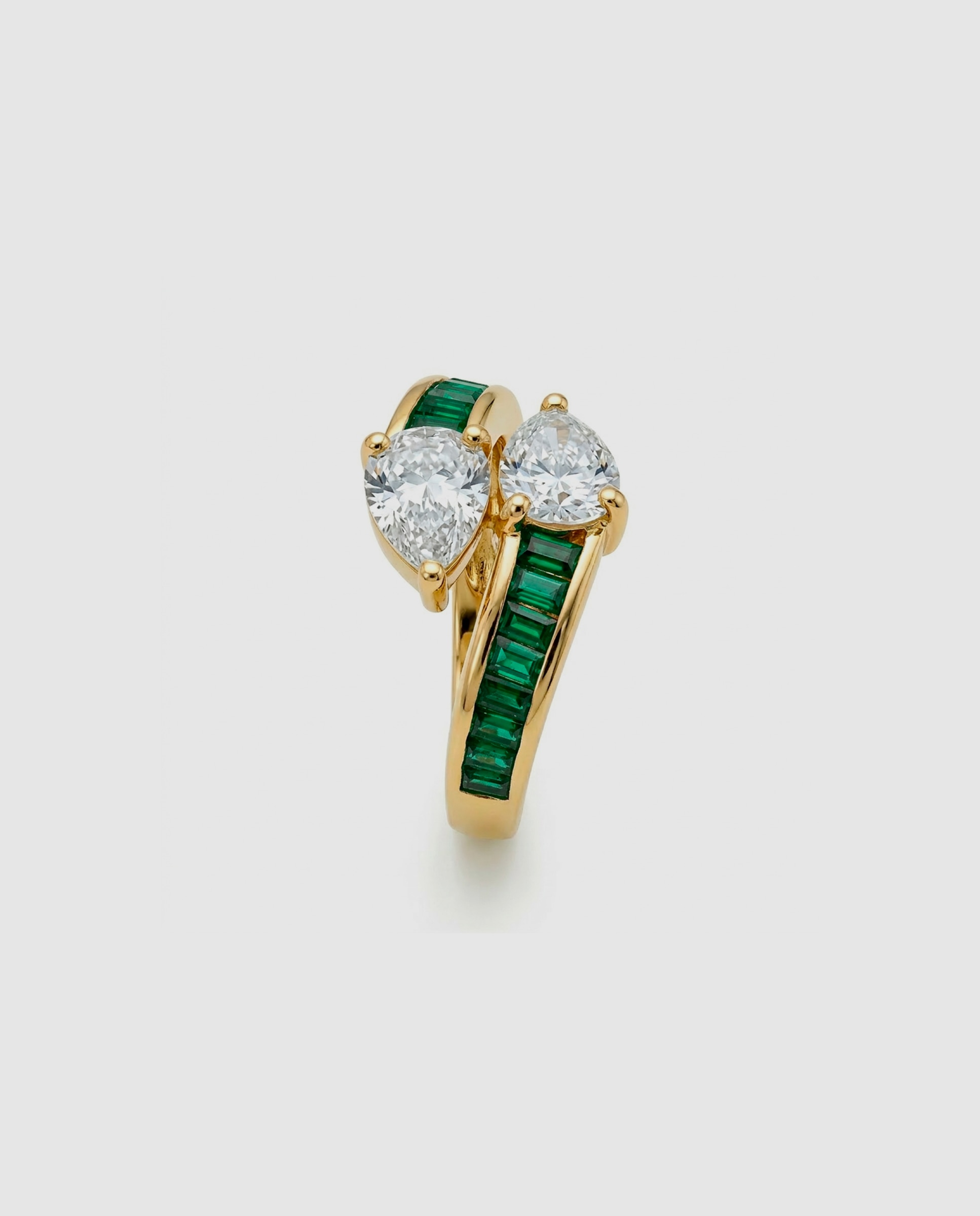Anel África Acabado em Ouro Amarelo de 18 Quilates com Zirconita Esmeralda Verde-2