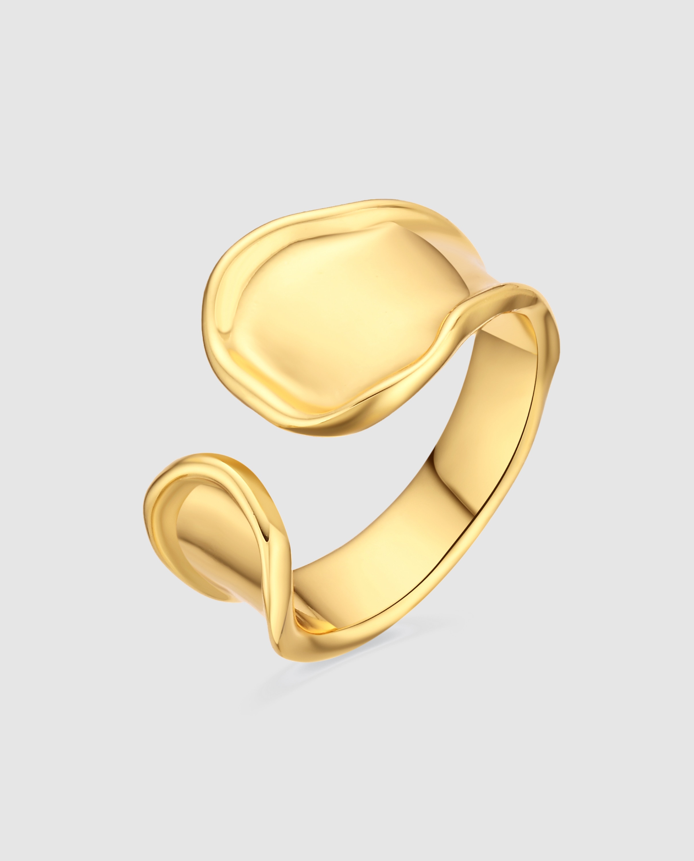 Imagem 0 de Anel Africa com Acabamento em Ouro Amarelo de 18k